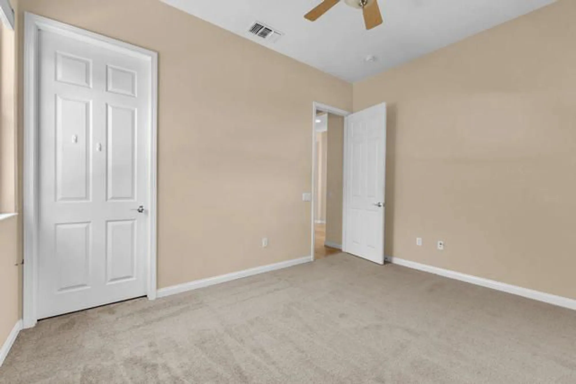 Property Slideshow image 29 of 47 | 81183 avenida tres lagunas, Indio, CA, 92203