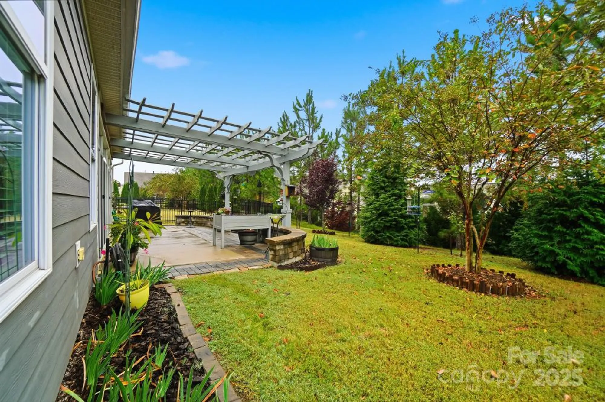 Property Slideshow image 39 of 45 | 6325 good news dr, Charlotte, NC, 28215