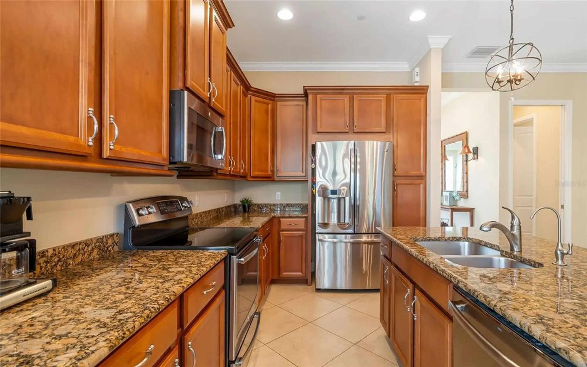 Property Slideshow image 18 of 50 | 339 sapphire lake dr unit 101, Bradenton, FL, 34209