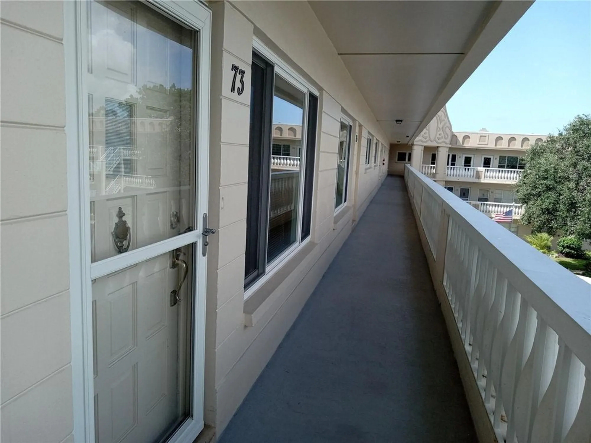 Property Slideshow image 2 of 36 | 2284 philippine dr 73, Clearwater, FL, 33763