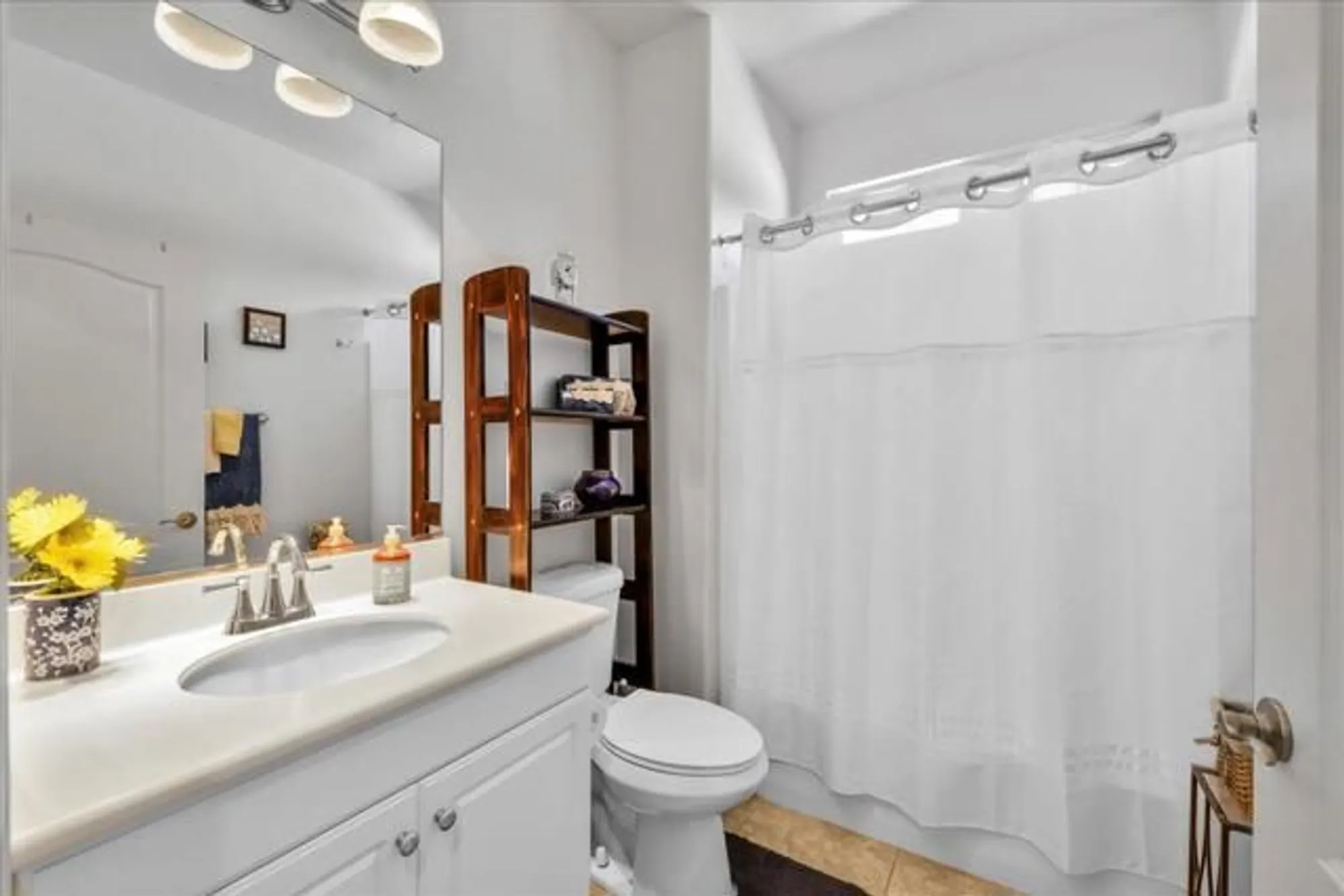 Property Slideshow image 21 of 56 | 2579 savanna way, Palm Springs, CA, 92262