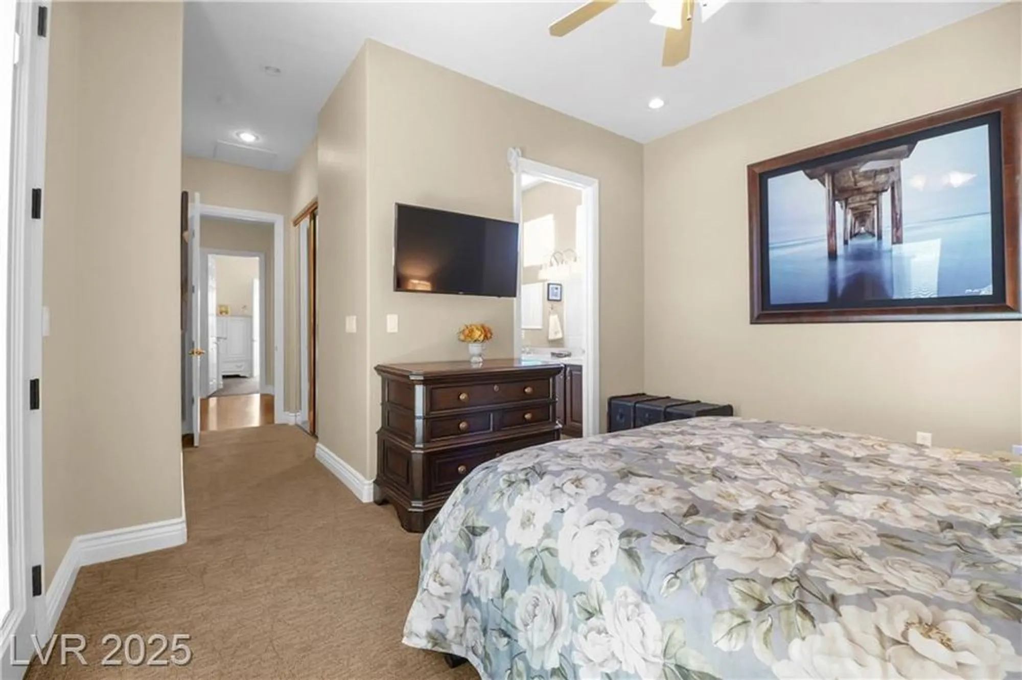 Property Slideshow image 14 of 45 | 4208 agosta luna pl, Las Vegas, NV, 89135