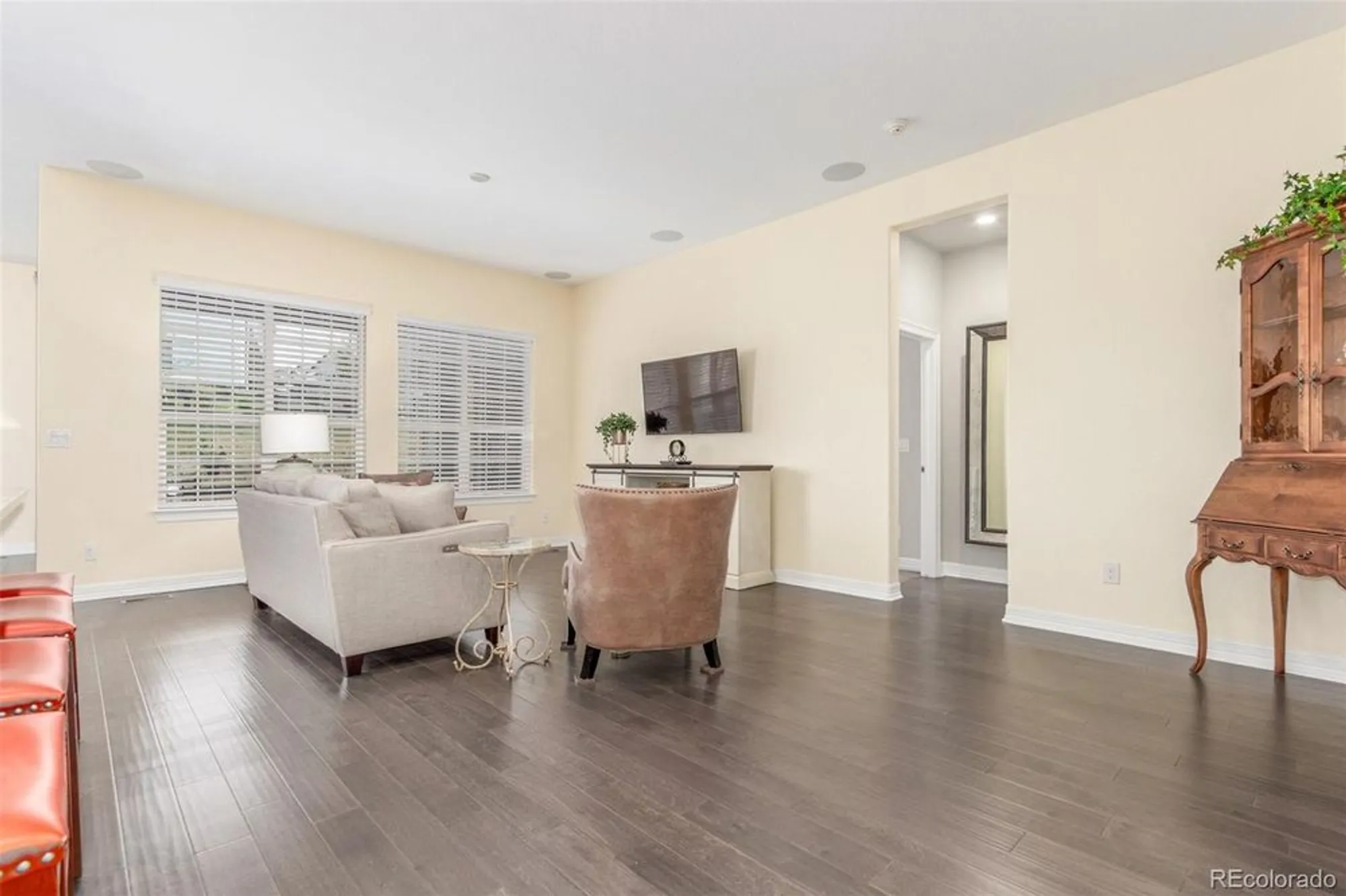 Property Slideshow image 9 of 45 | 22654 e henderson dr, Aurora, CO, 80016