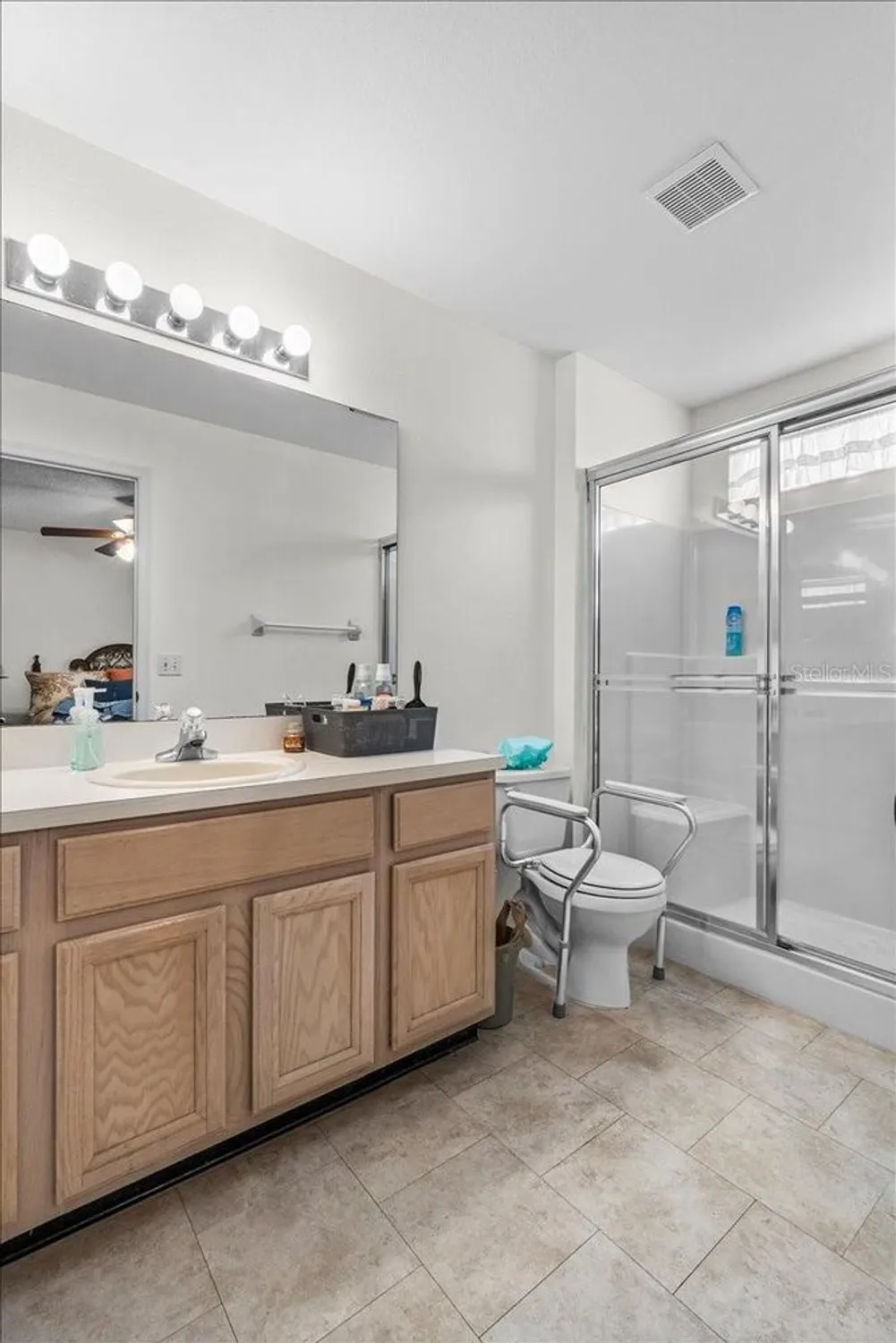 Property Slideshow image 19 of 100 | 6116 magpie dr, Lakeland, FL, 33809