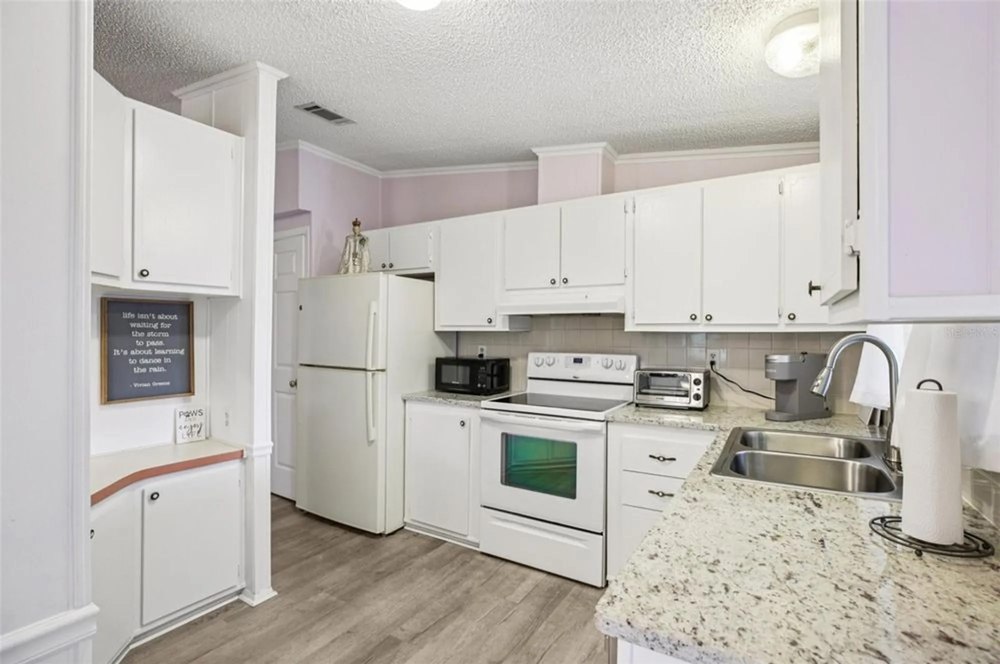 Property Slideshow image 13 of 31 | 1707 lilly ln, The Villages, FL, 32159