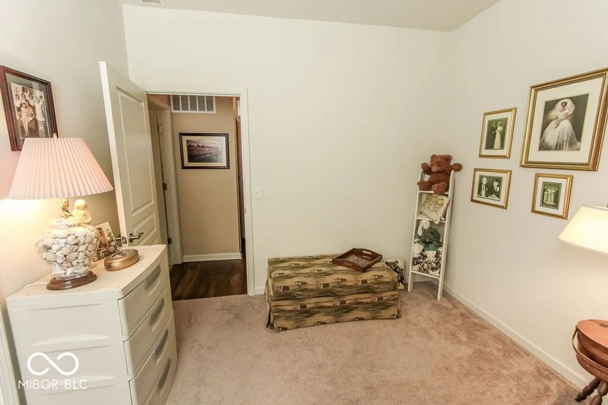 Property Slideshow image 35 of 54 | 12790 arista ln, Fishers, IN, 46037