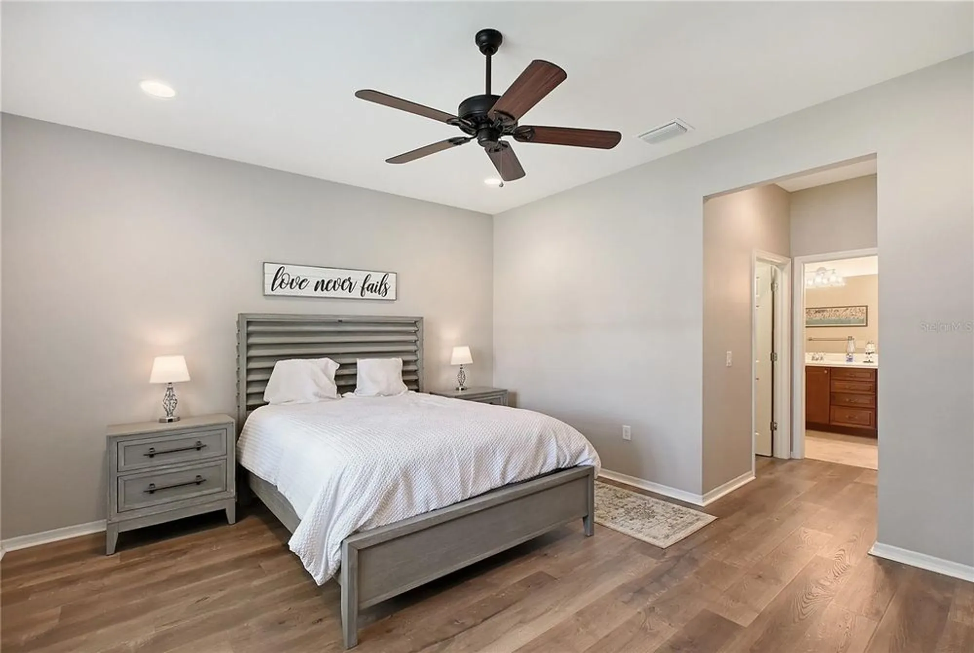 Property Slideshow image 18 of 69 | 1318 ballota ln, North Port, FL, 34289