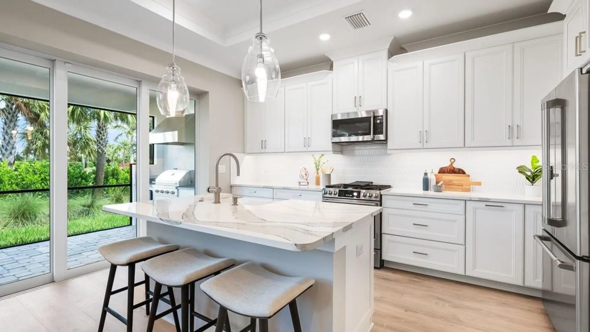 Property Slideshow image 14 of 65 | 4068 santa caterina blvd # 101, Bradenton, FL, 34211