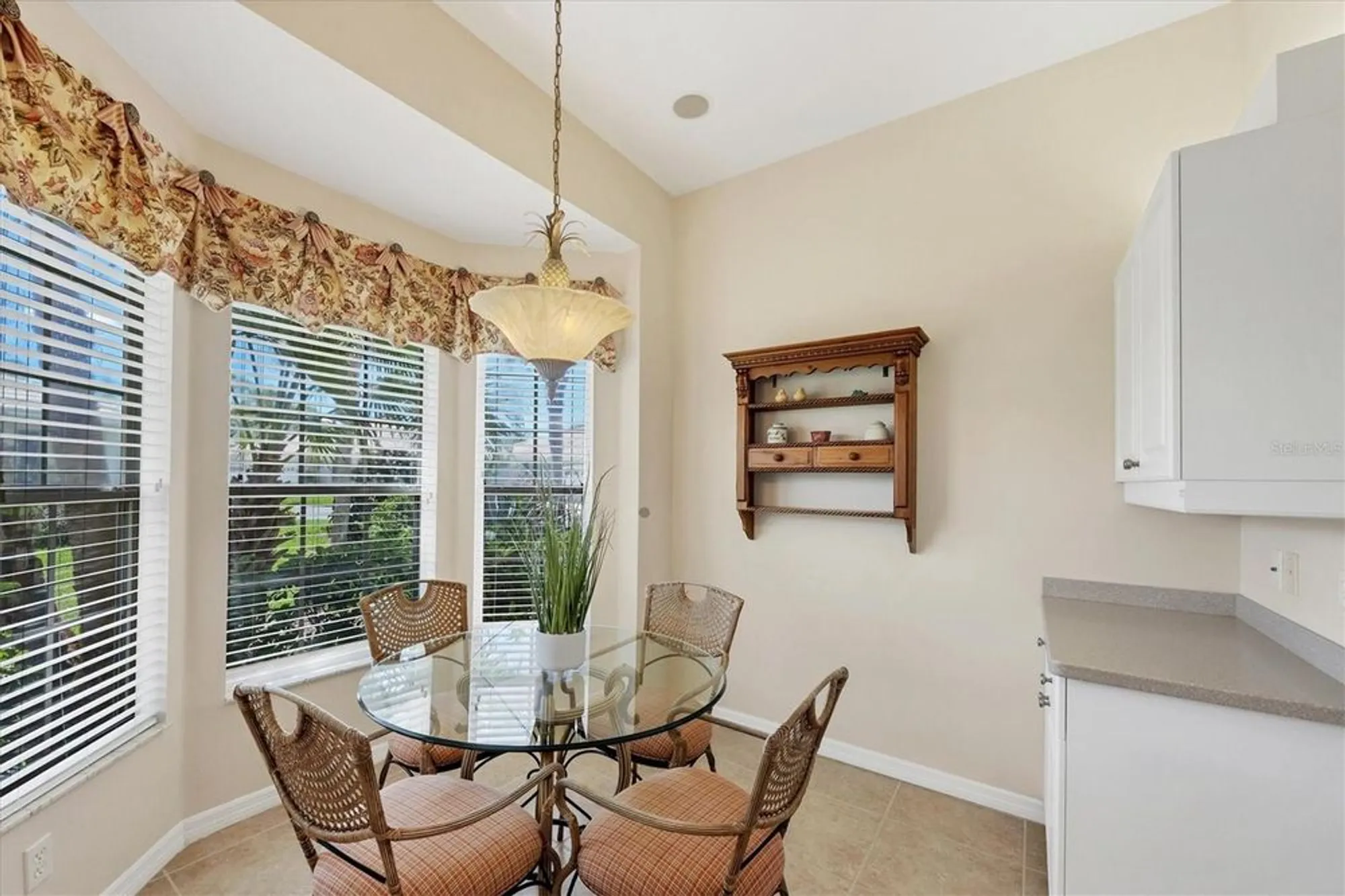 Property Slideshow image 12 of 42 | 1652 monarch dr # 1652, Venice, FL, 34293