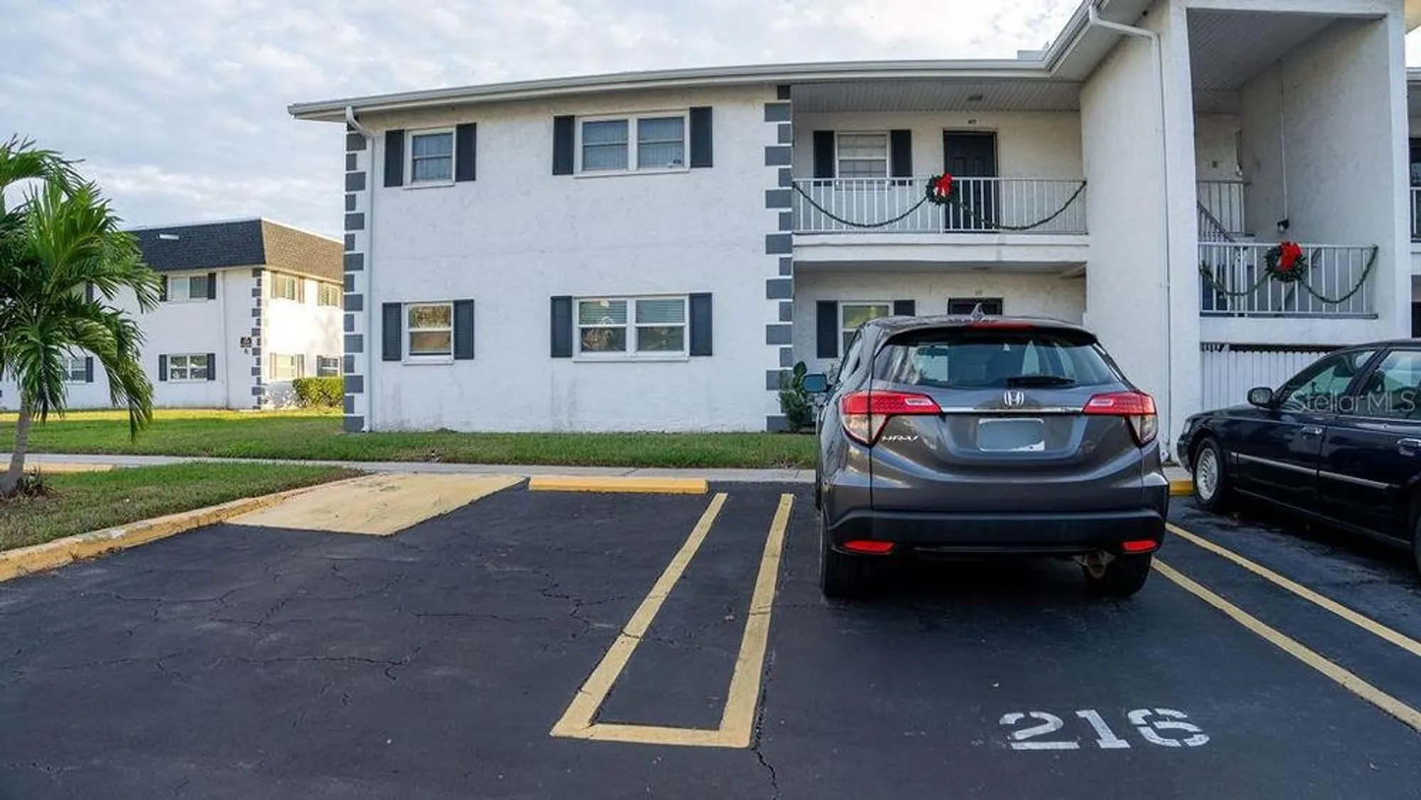 Property Slideshow image 1 of 19 | 304 46th avenue ter 216, Bradenton, FL, 34207