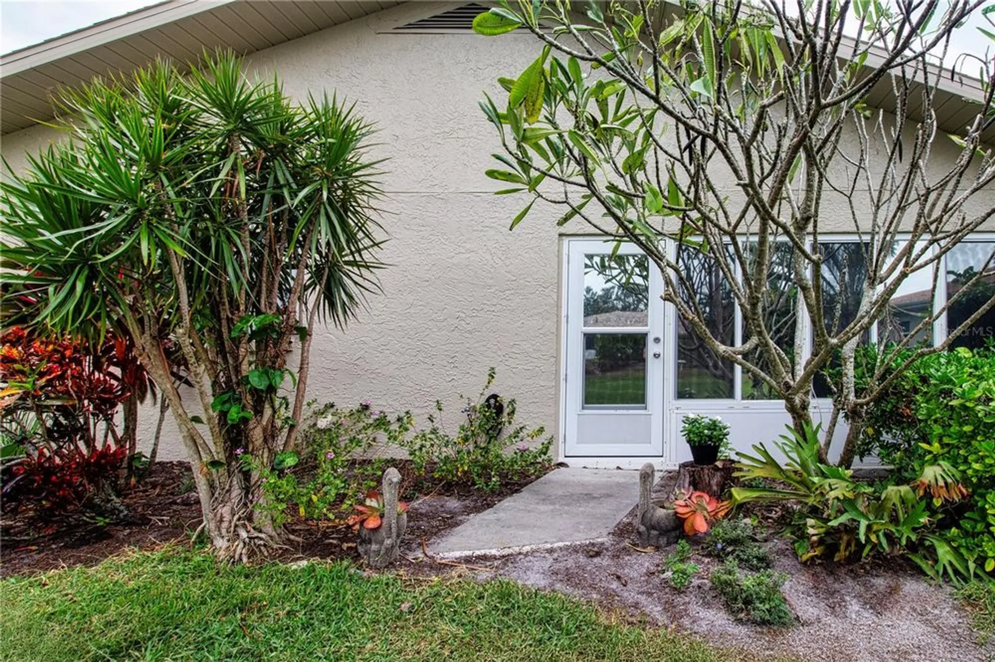 Property Slideshow image 36 of 56 | 904 hendon ct # 127, Sun City Center, FL, 33573