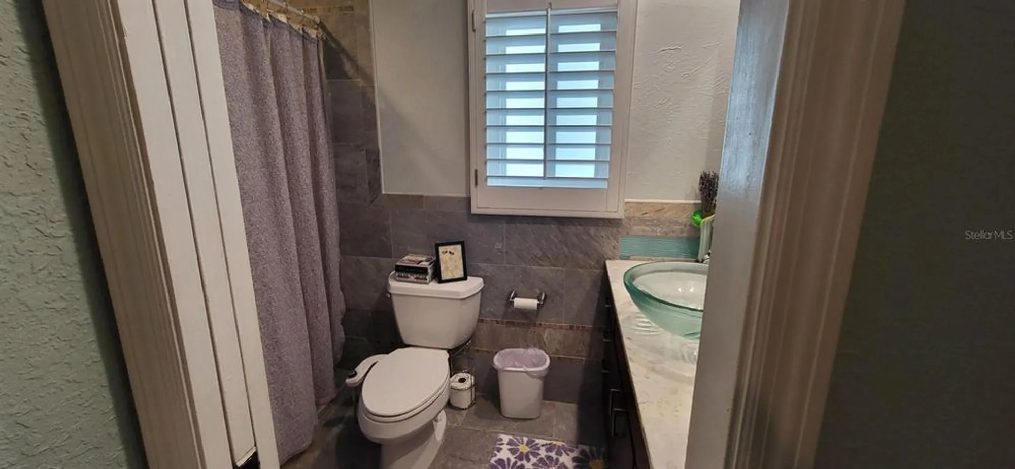 Property Slideshow image 20 of 31 | 3619 pembrook dr, Sarasota, FL, 34239