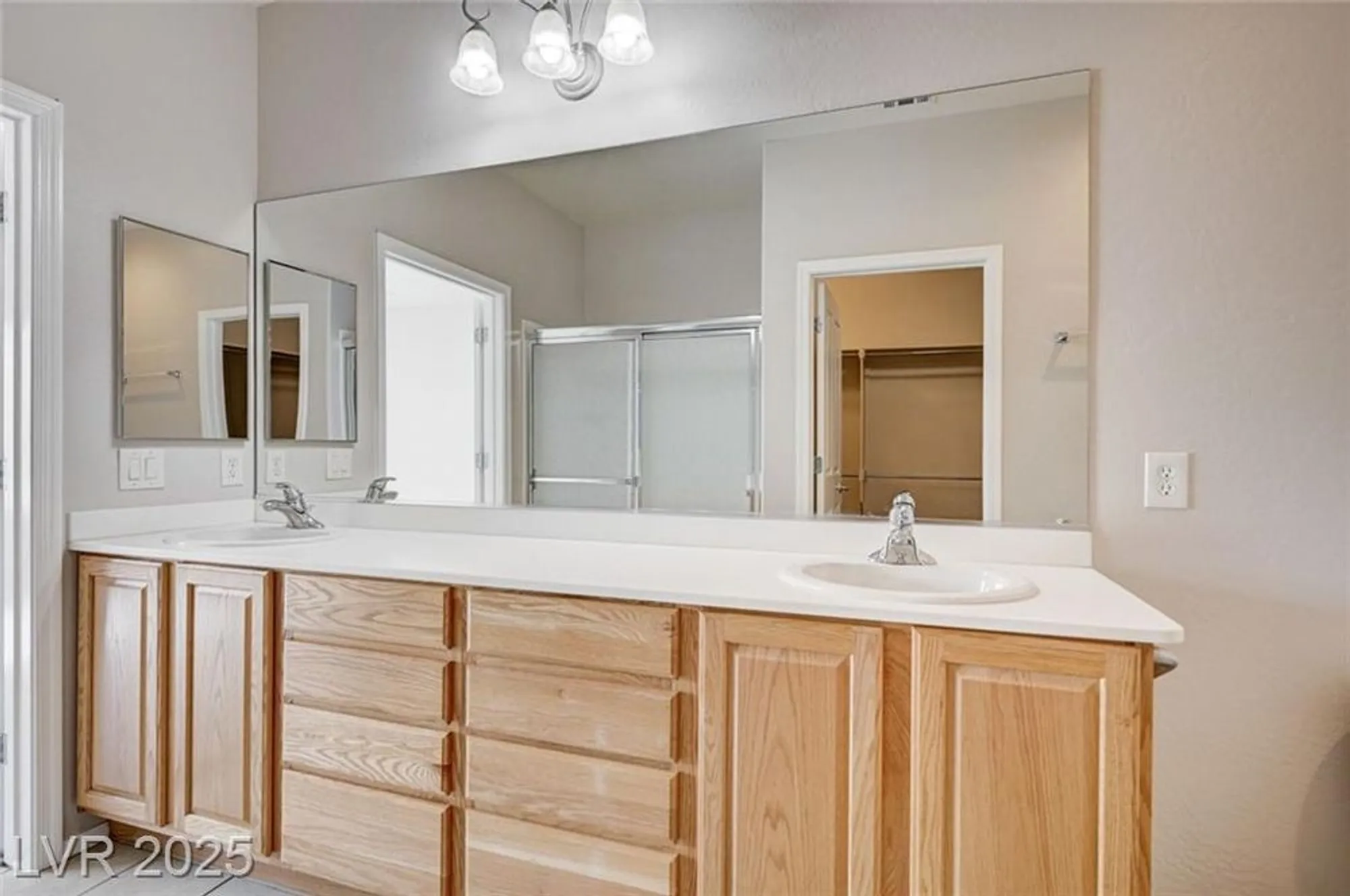 Property Slideshow image 24 of 37 | 2499 capella star st, Henderson, NV, 89044