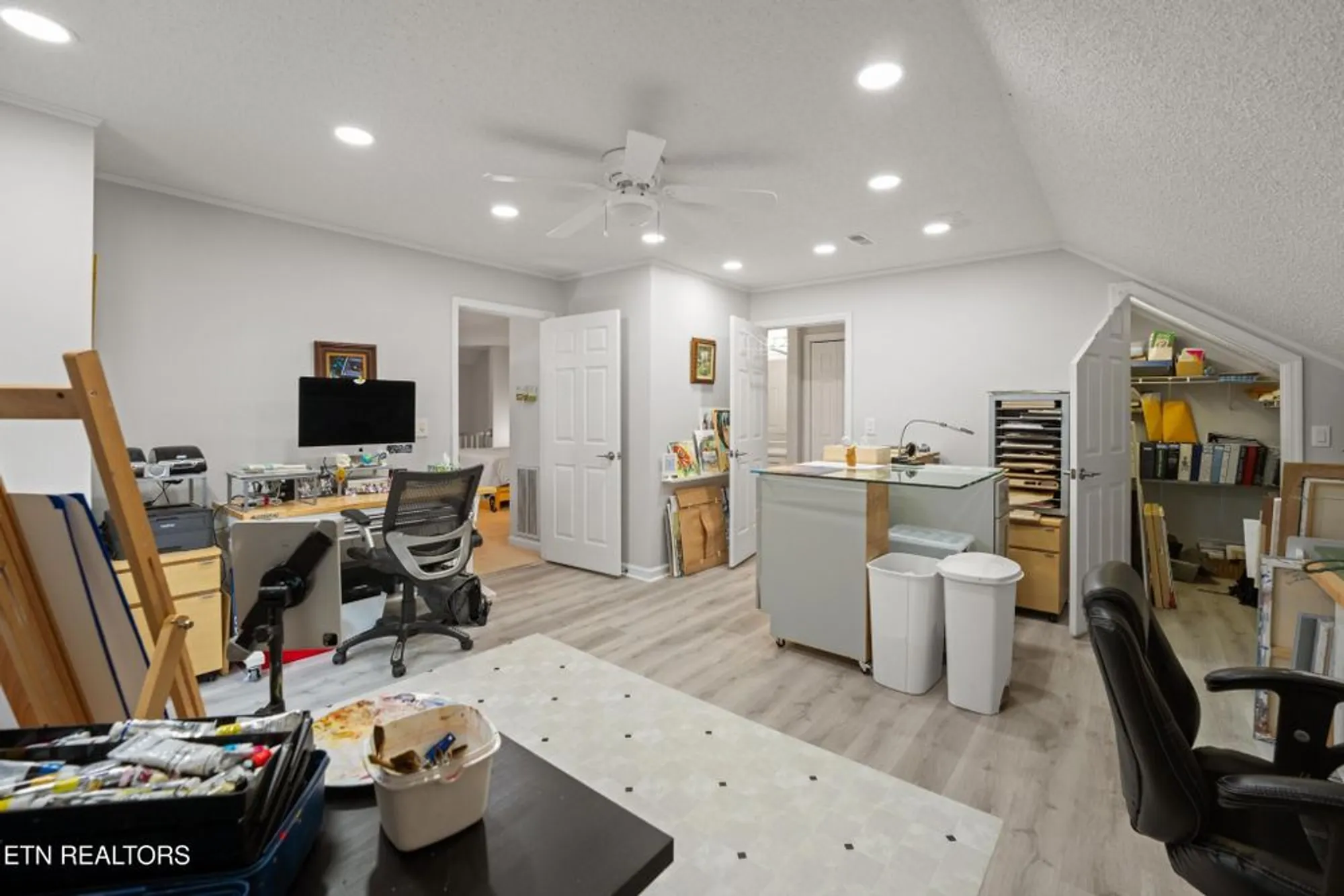 Property Slideshow image 26 of 45 | 213 dorchester ct, Crossville, TN, 38558