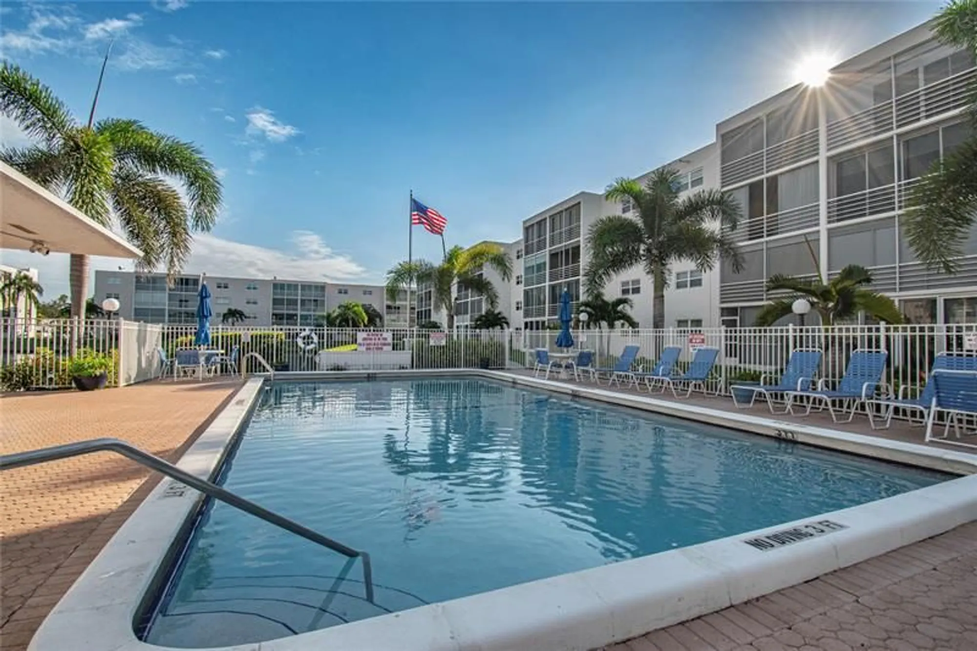Property Slideshow image 33 of 51 | 1024 se 4th ave apt 102, Dania Beach, FL, 33004