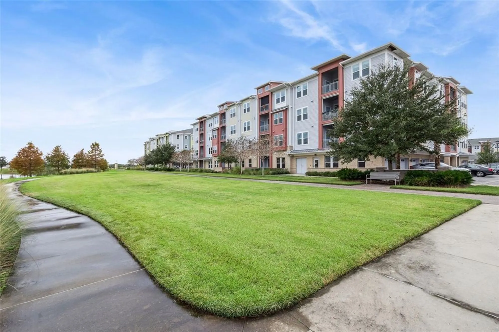 Property Slideshow image 49 of 58 | 7565 laureate blvd unit 3304, Orlando, FL, 32827