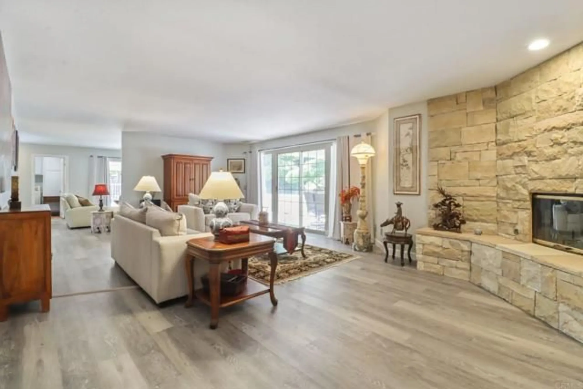 Property Slideshow image 7 of 42 | 9704 indian creek way, Escondido, CA, 92026