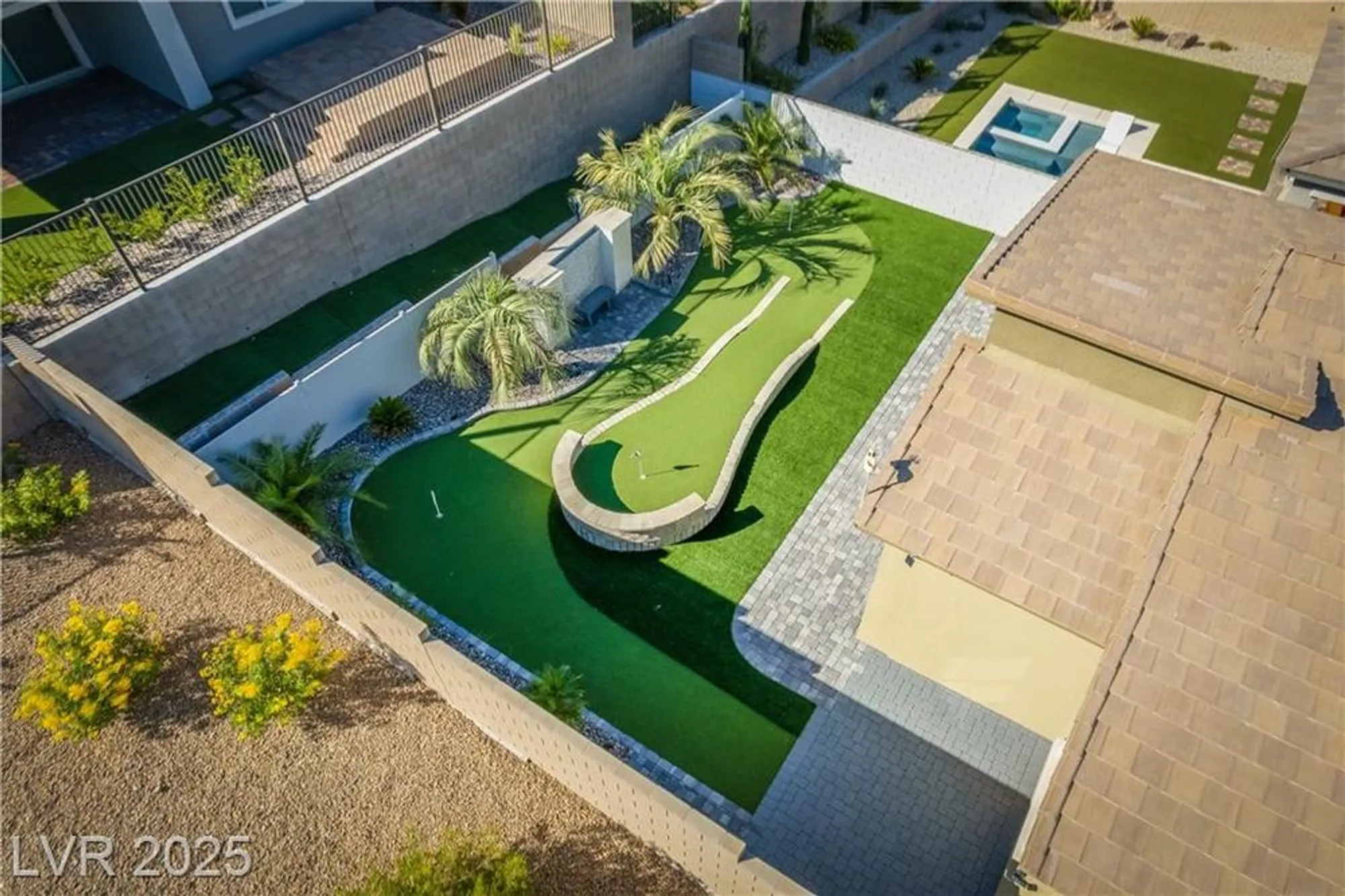 Property Slideshow image 24 of 44 | 12438 heritage bend dr, Las Vegas, NV, 89138