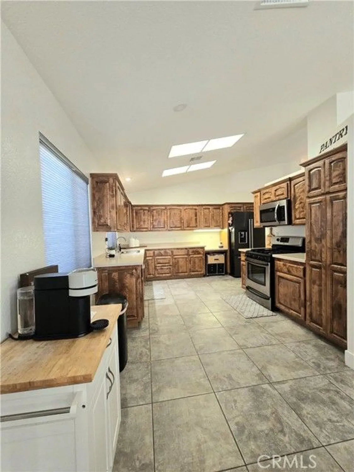 Property Slideshow image 14 of 28 | 40833 caballero dr, Cherry Valley, CA, 92223