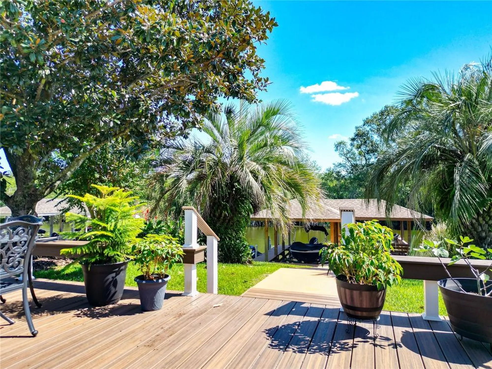 Property Slideshow image 28 of 50 | 6128 landings blvd, Lady Lake, FL, 32159