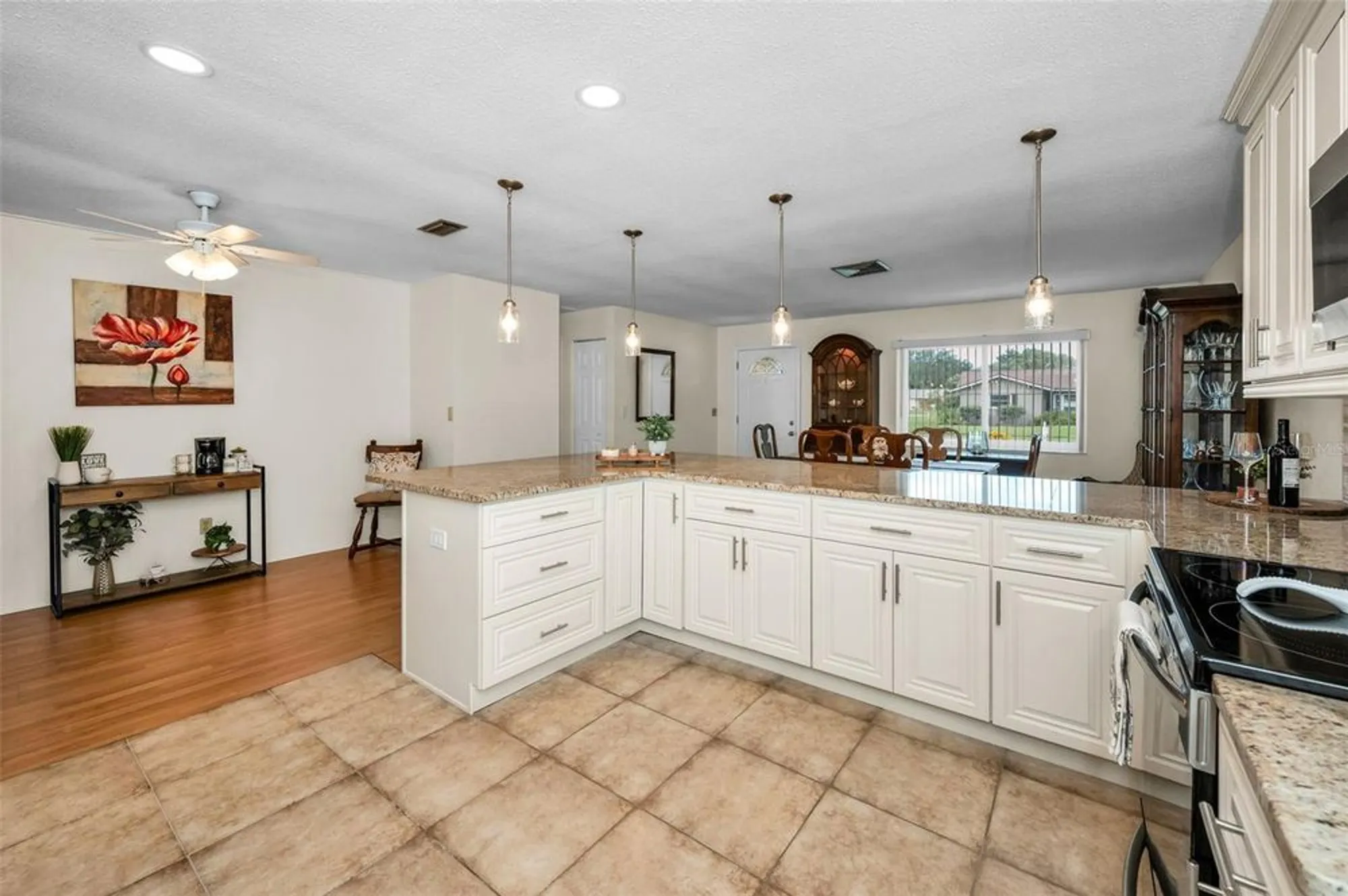 Property Slideshow image 17 of 70 | 921 anchorage ln, Palm Harbor, FL, 34685