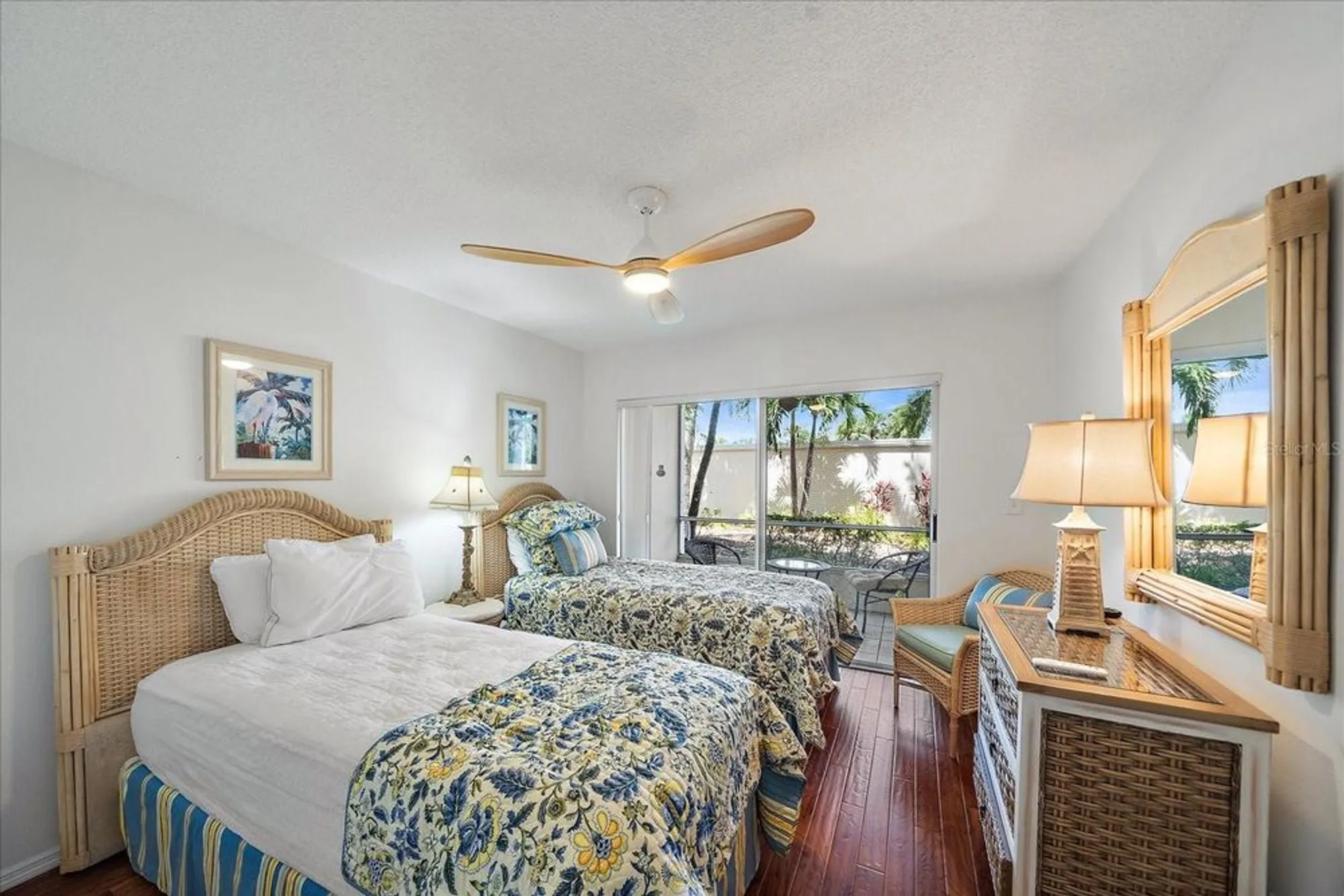 Property Slideshow image 29 of 76 | 425 cerromar ter 359, Venice, FL, 34293