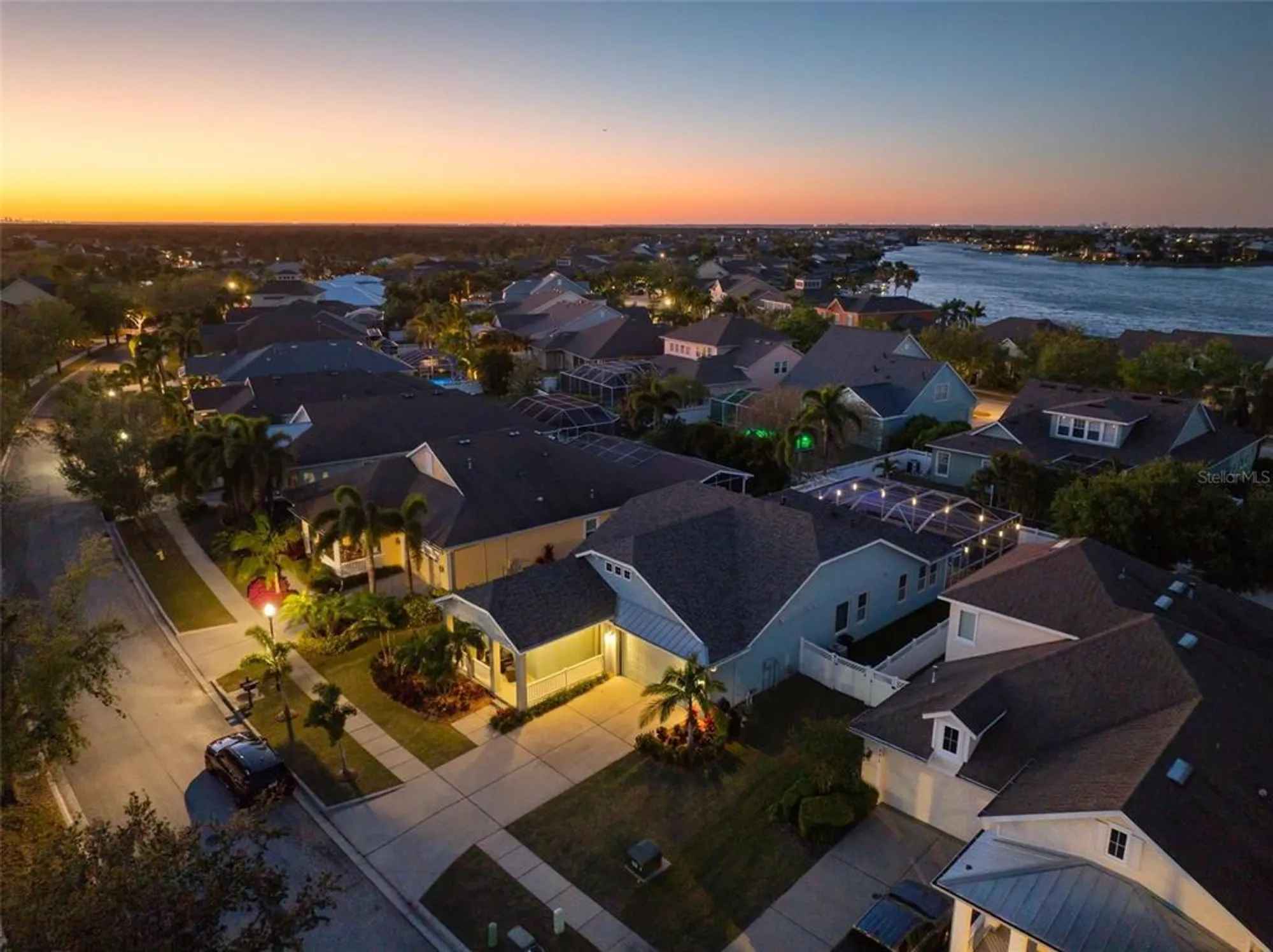 Property Slideshow image 55 of 80 | 513 manns harbor dr, Apollo Beach, FL, 33572