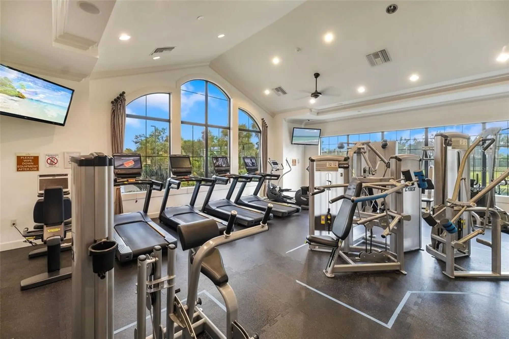 Property Slideshow image 51 of 55 | 5043 serata dr, Bradenton, FL, 34211