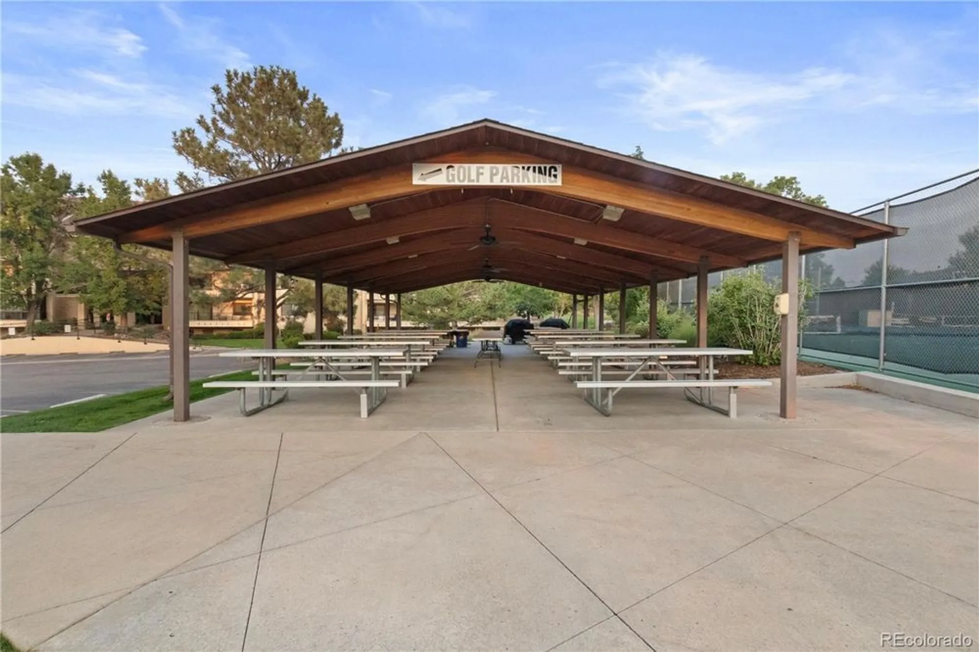 Property Slideshow image 34 of 50 | 14152 e linvale pl apt 605, Aurora, CO, 80014