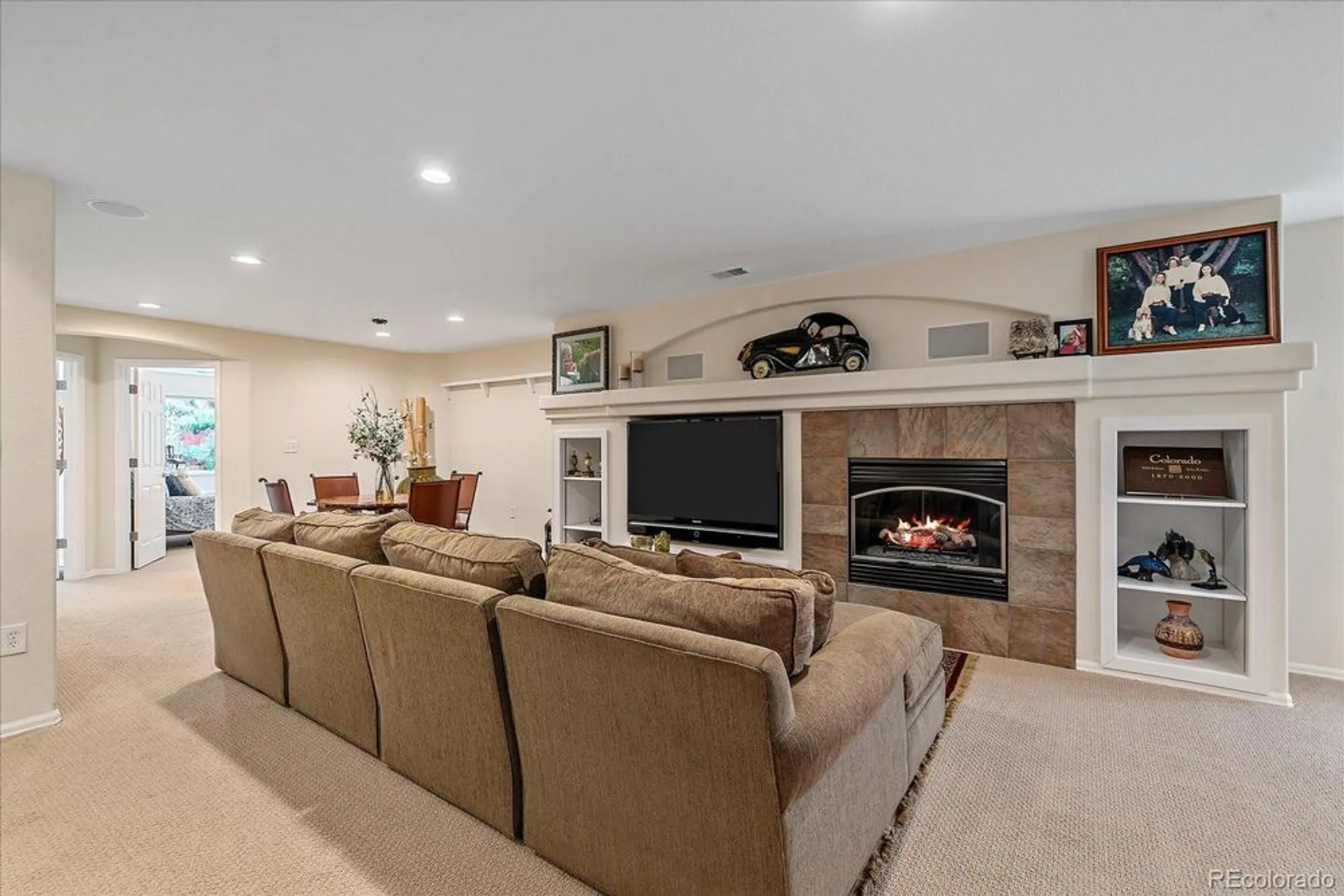 Property Slideshow image 27 of 47 | 8251 s quatar cir, Aurora, CO, 80016