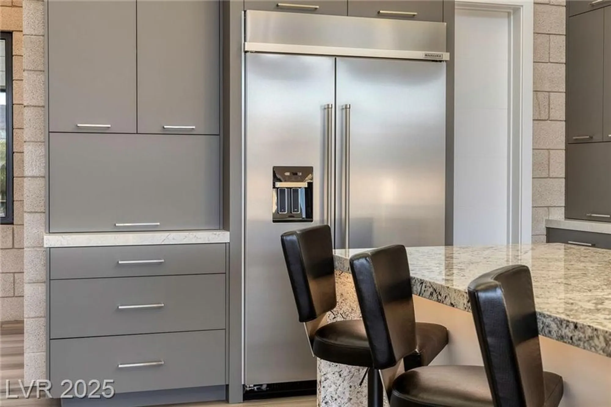 Property Slideshow image 15 of 65 | 37 reflection shores ln, Henderson, NV, 89011