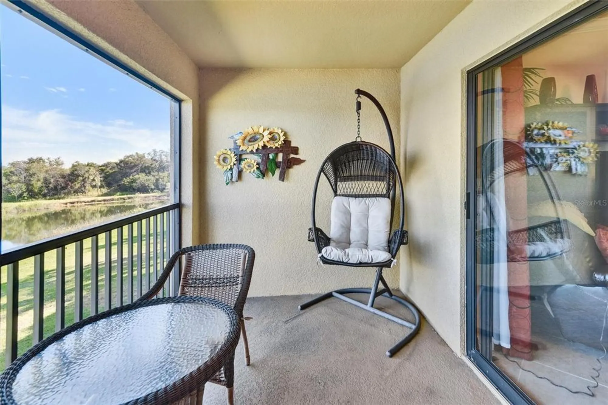 Property Slideshow image 5 of 58 | 7305 river hammock dr 204, Bradenton, FL, 34212