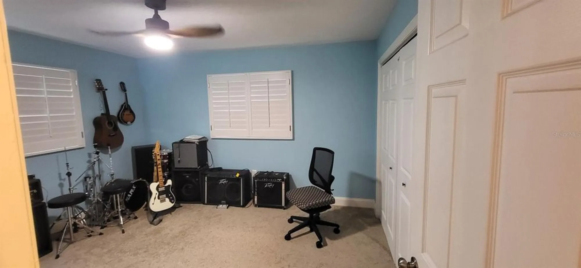 Property Slideshow image 24 of 31 | 3619 pembrook dr, Sarasota, FL, 34239