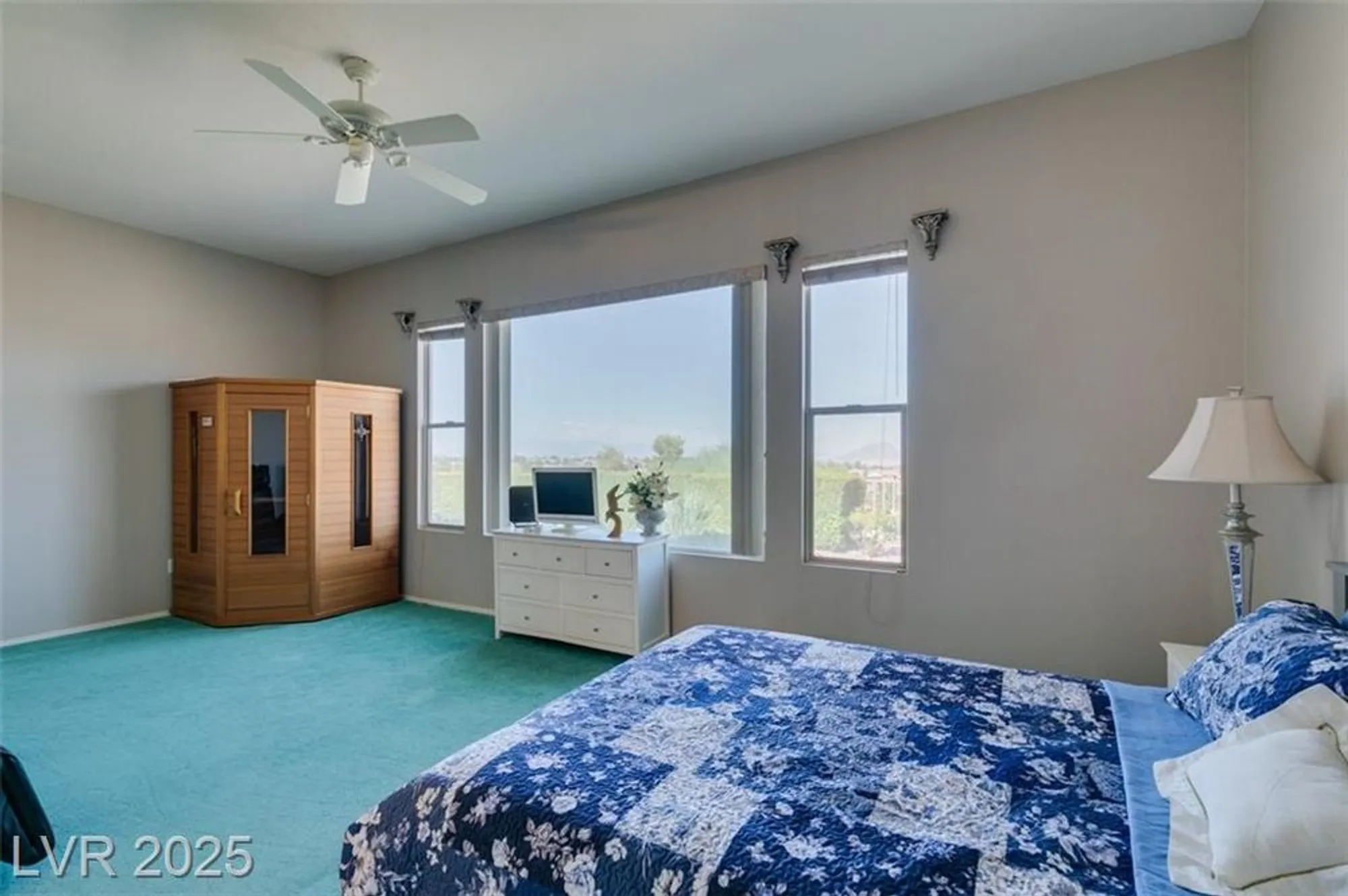 Property Slideshow image 26 of 34 | 2112 king mesa dr, Henderson, NV, 89012