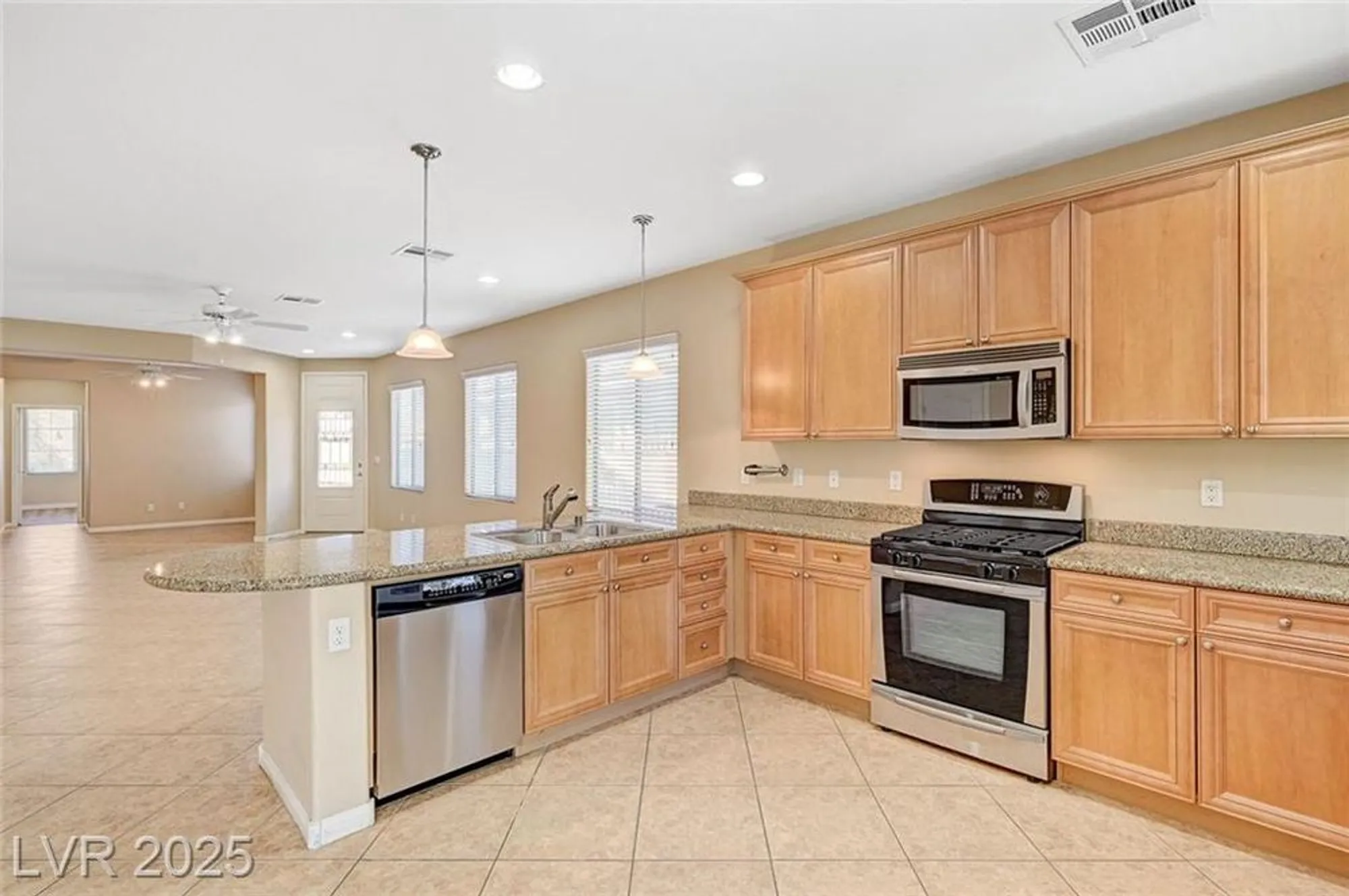 Property Slideshow image 17 of 58 | 3617 citrus heights ave, North Las Vegas, NV, 89081