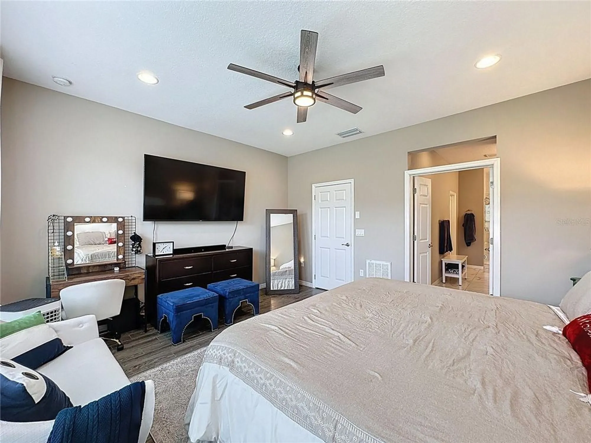 Property Slideshow image 44 of 89 | 201 silver maple rd, Groveland, FL, 34736