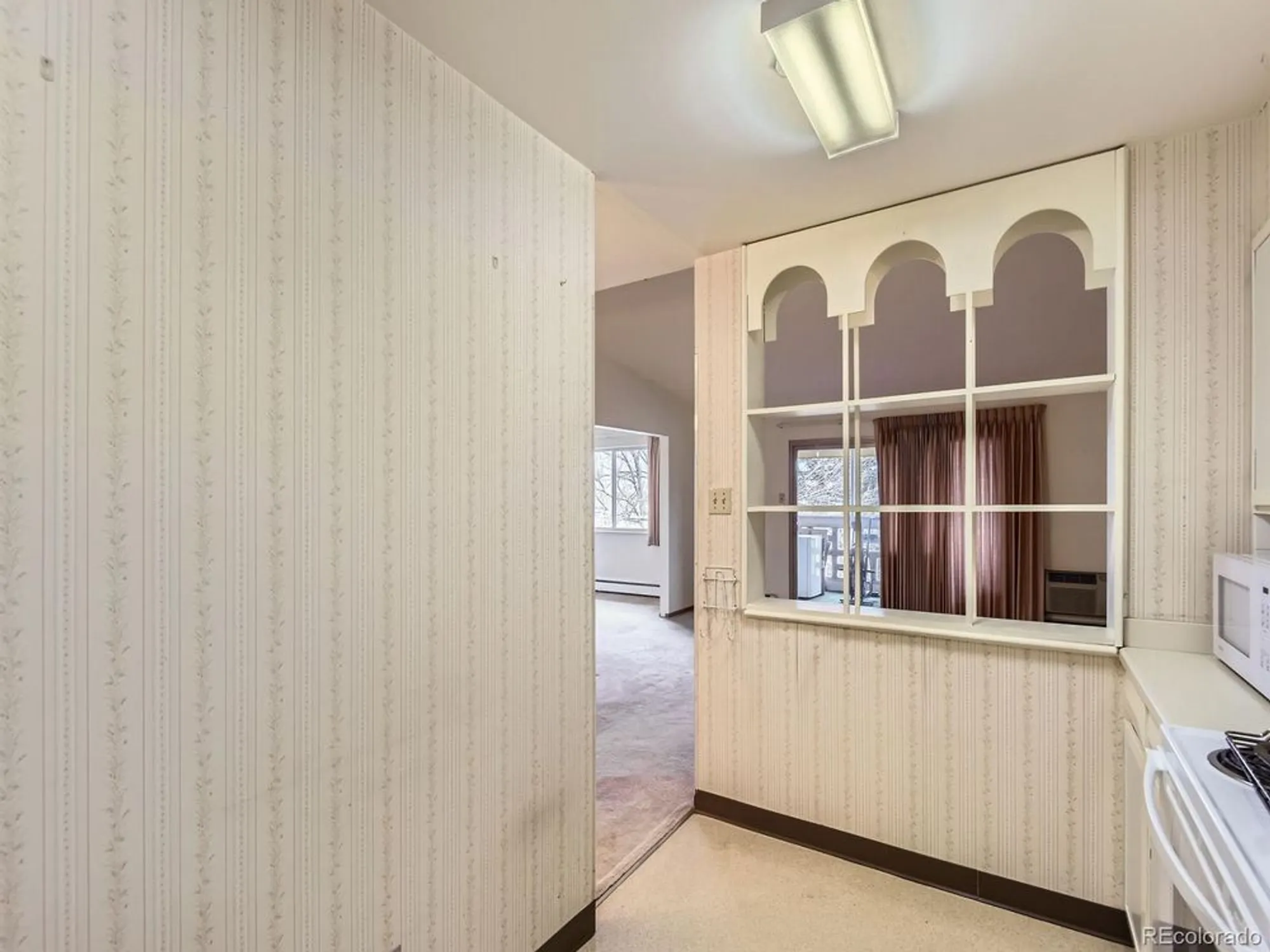 Property Slideshow image 16 of 32 | 625 s alton way 3d, Denver, CO, 80247