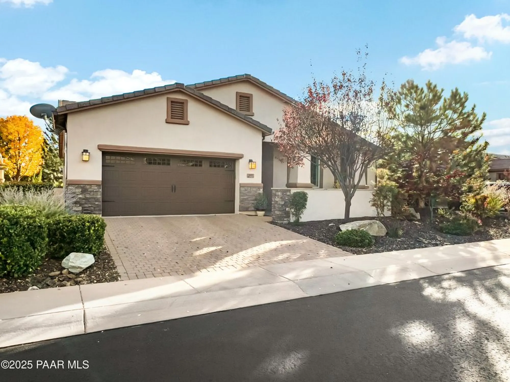 Property Slideshow image 2 of 33 | 407 cabaret st, Prescott, AZ, 86301