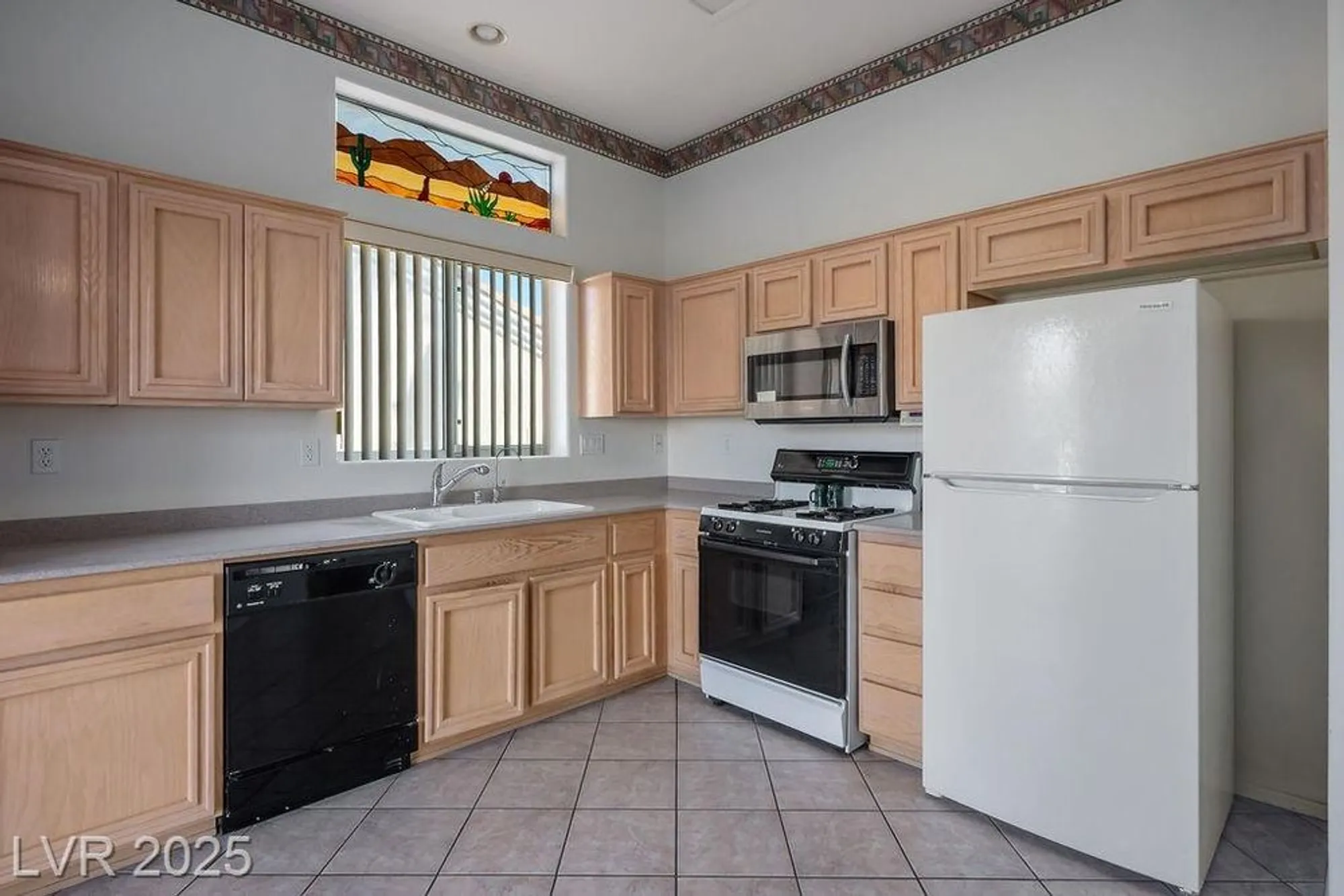 Property Slideshow image 9 of 82 | 10400 sawmill ave, Las Vegas, NV, 89134
