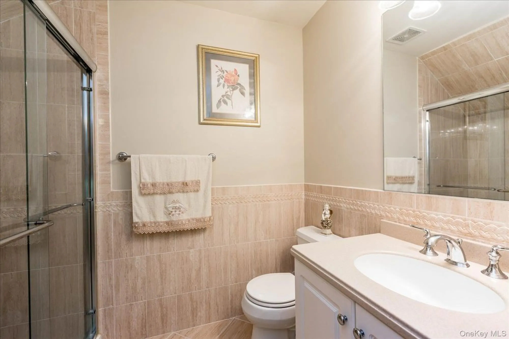 Property Slideshow image 15 of 21 | 43 halley ln, Miller Place, NY, 11764