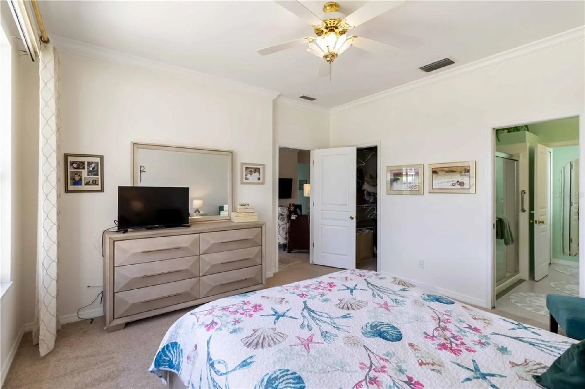 Property Slideshow image 19 of 34 | 357 fareham dr, Venice, FL, 34293