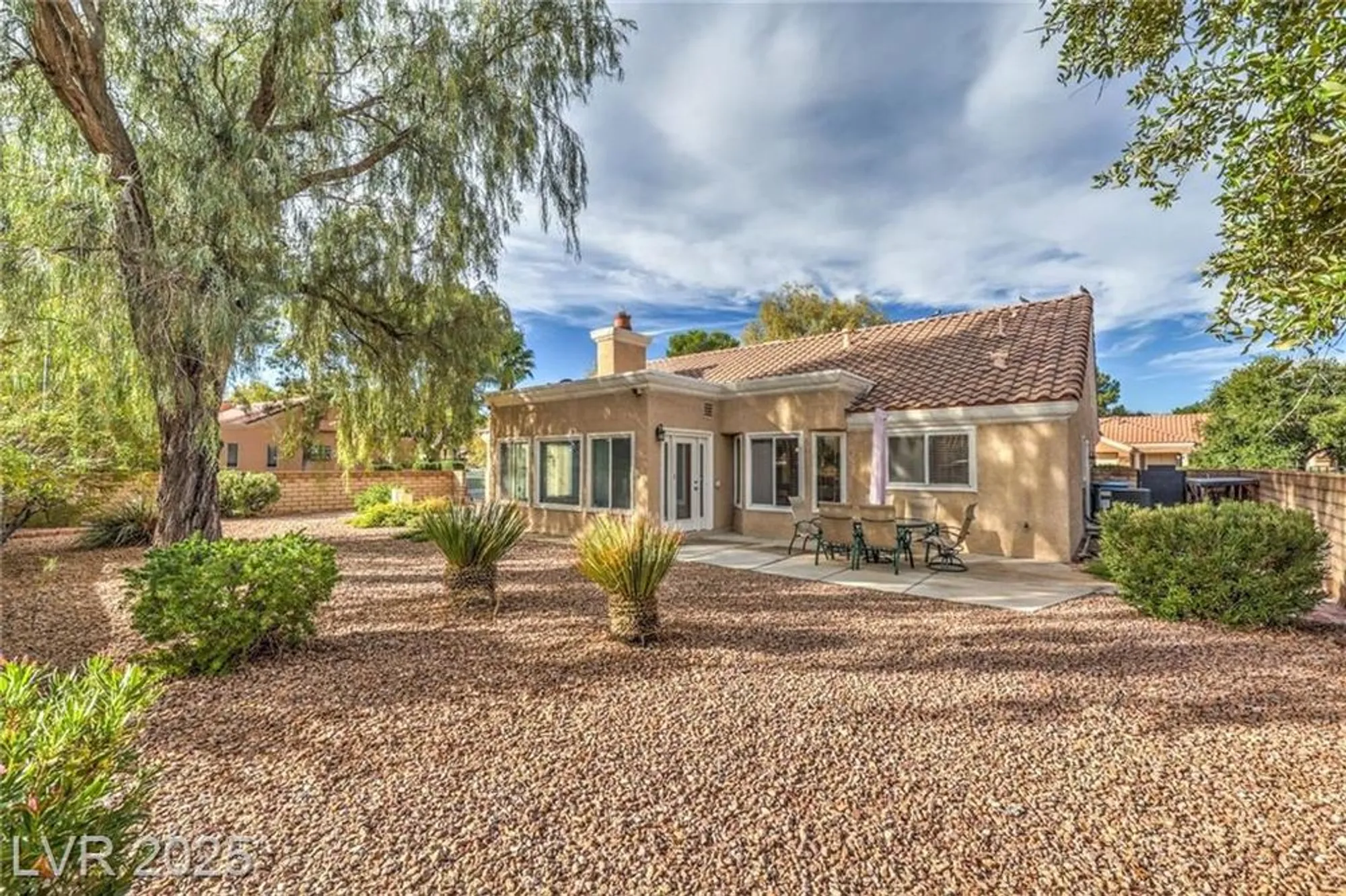 Property Slideshow image 36 of 53 | 3000 linkview dr, Las Vegas, NV, 89134