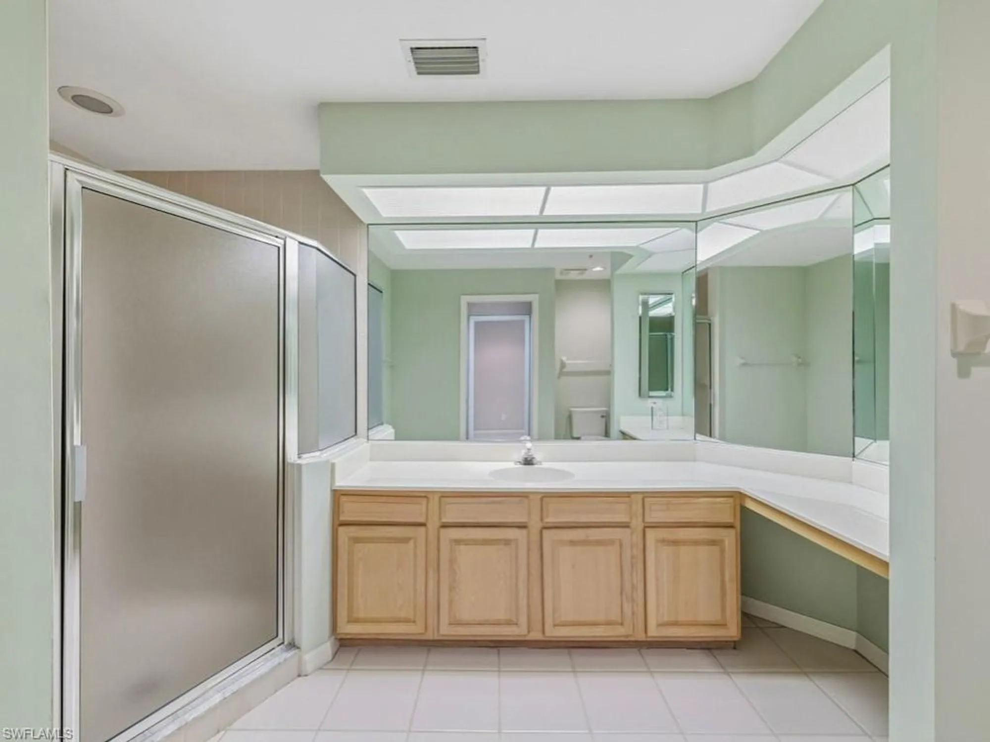 Property Slideshow image 12 of 31 | 3310 glen cairn ct 102, Bonita Springs, FL, 34134
