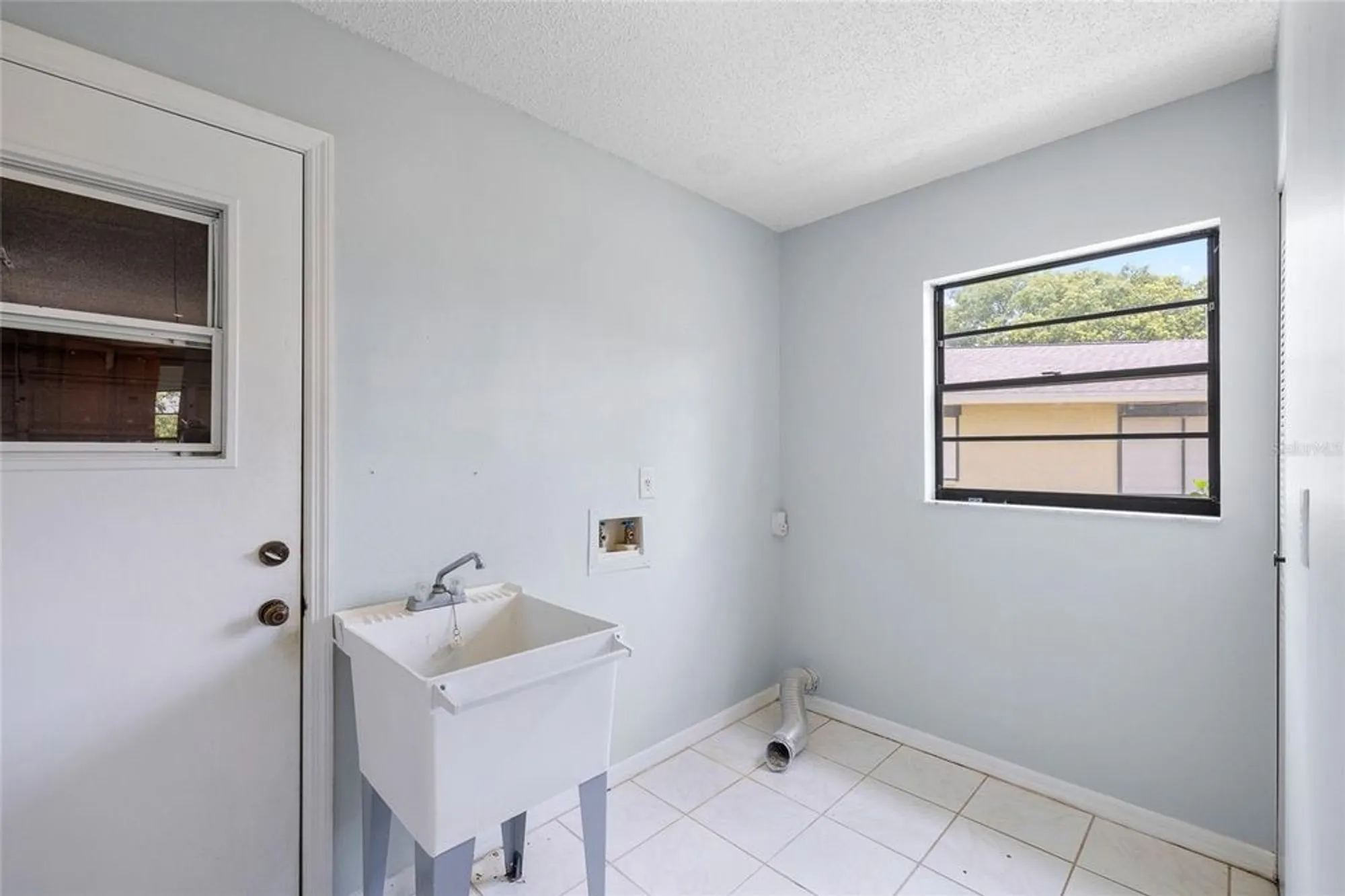 Property Slideshow image 25 of 33 | 1530 ingram dr # 1530, Sun City Center, FL, 33573