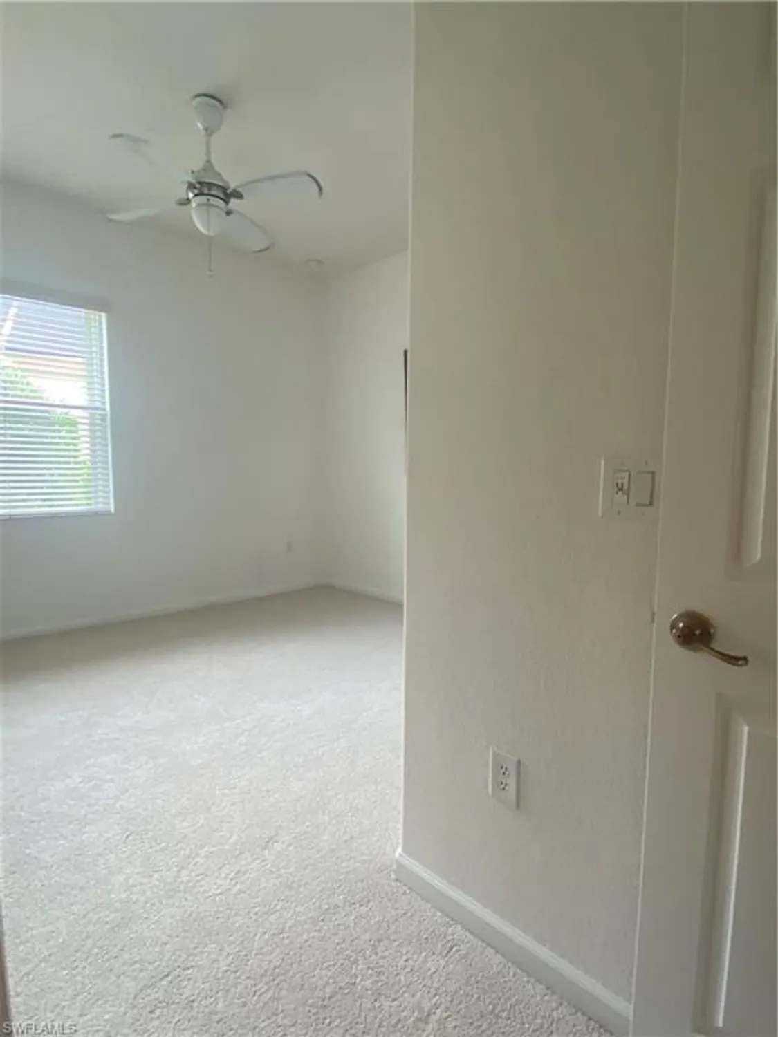 Property Slideshow image 30 of 48 | 3670 lakeview isle ct, Fort Myers, FL, 33905