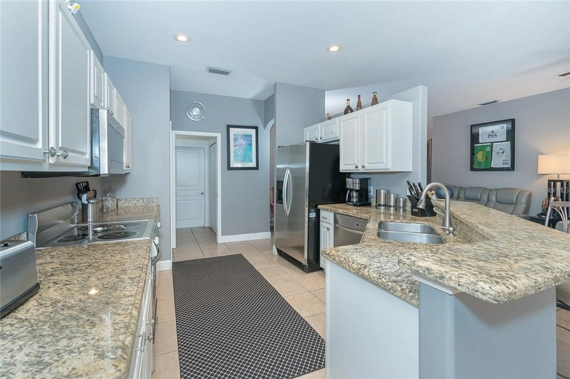 Property Slideshow image 6 of 28 | 320 langholm dr, Venice, FL, 34293