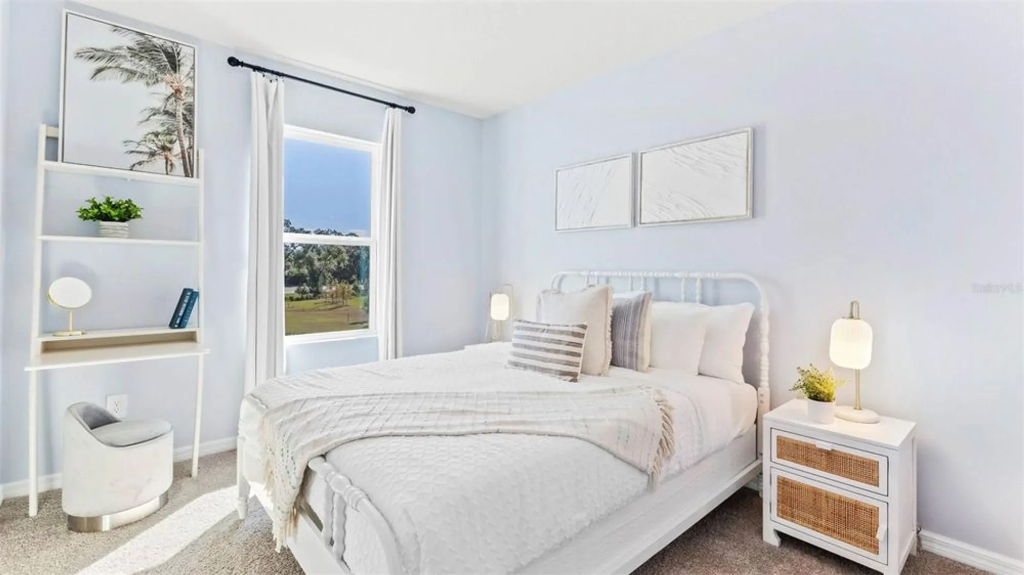 Property Slideshow image 12 of 21 | 1655 bay rd, Sarasota, FL, 34239