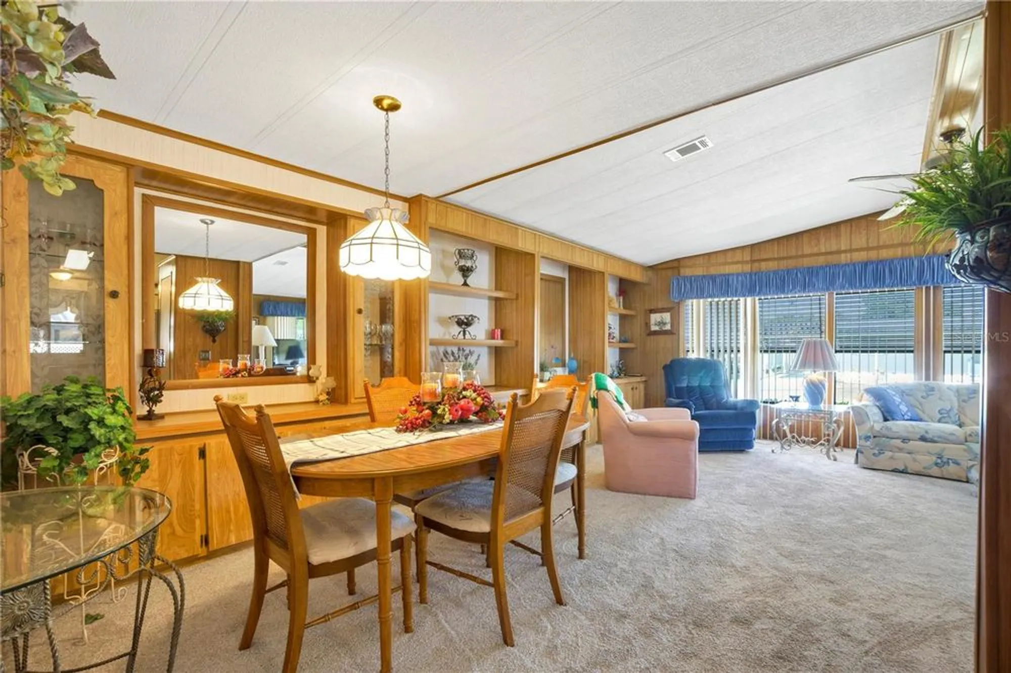 Property Slideshow image 7 of 44 | 4969 foxwood lake dr, Lakeland, FL, 33810