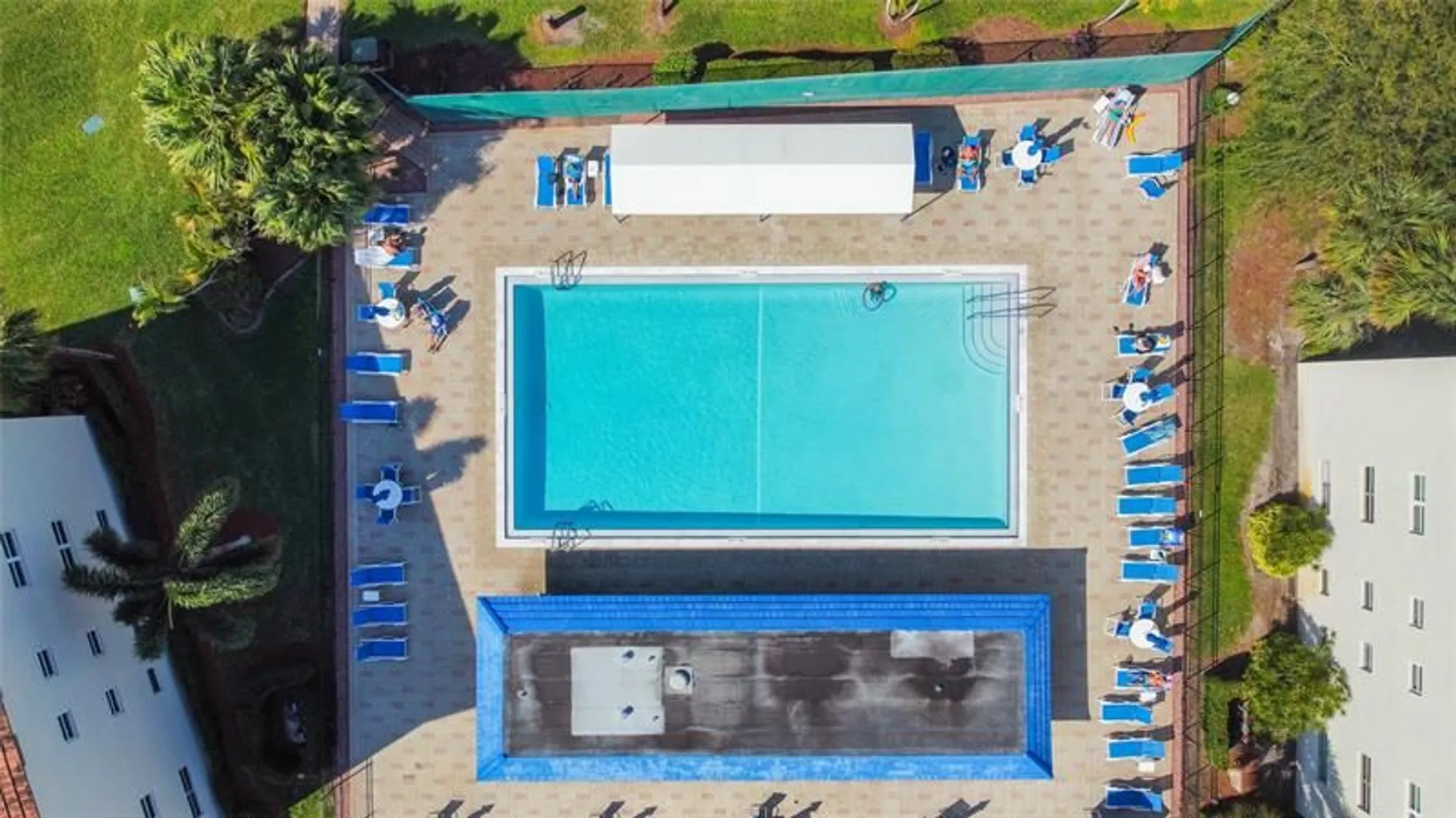 Property Slideshow image 14 of 15 | 3202 portofino pt e4, Coconut Creek, FL, 33066