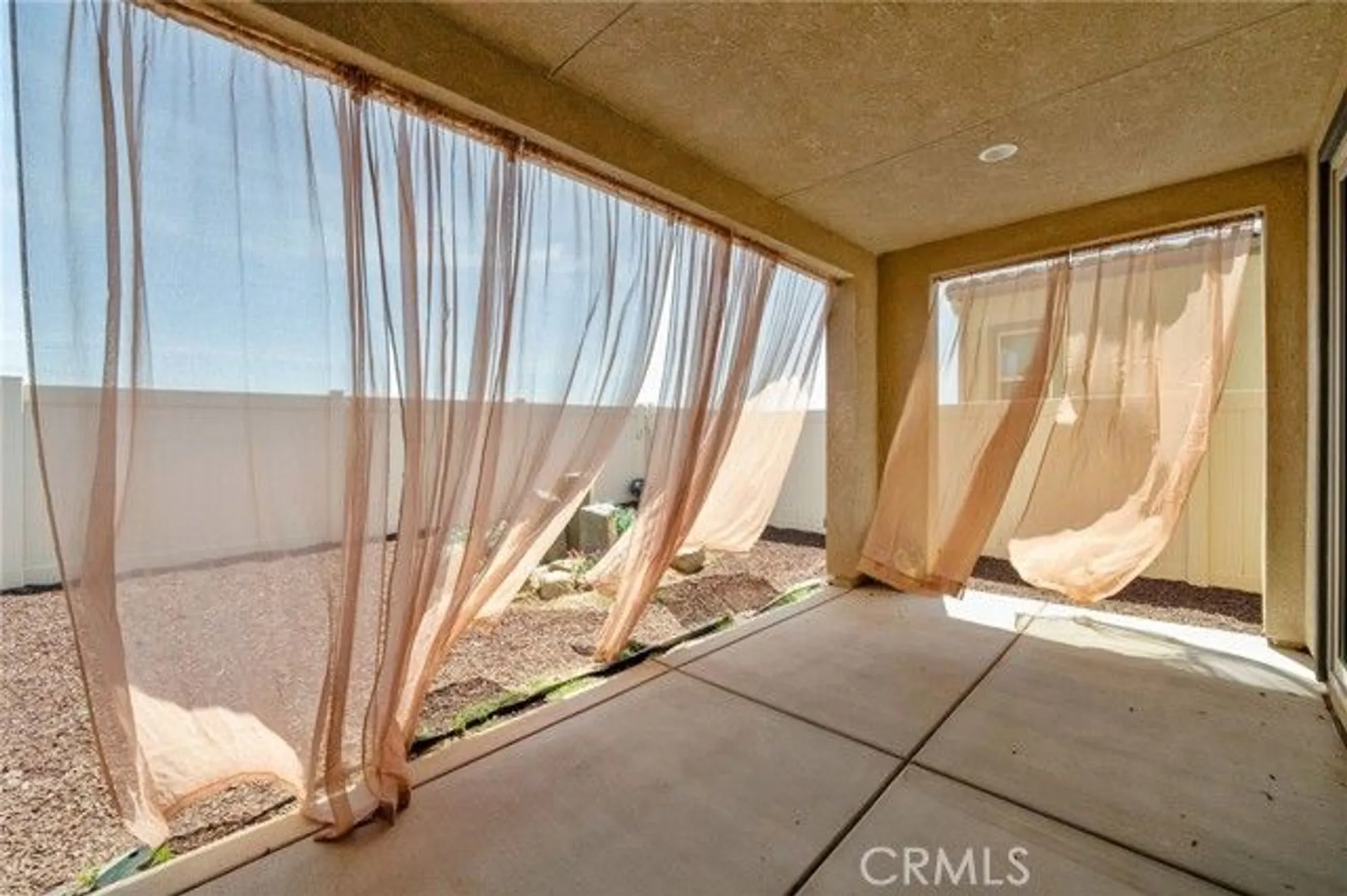 Property Slideshow image 32 of 54 | 1649 spring run ln, Beaumont, CA, 92223